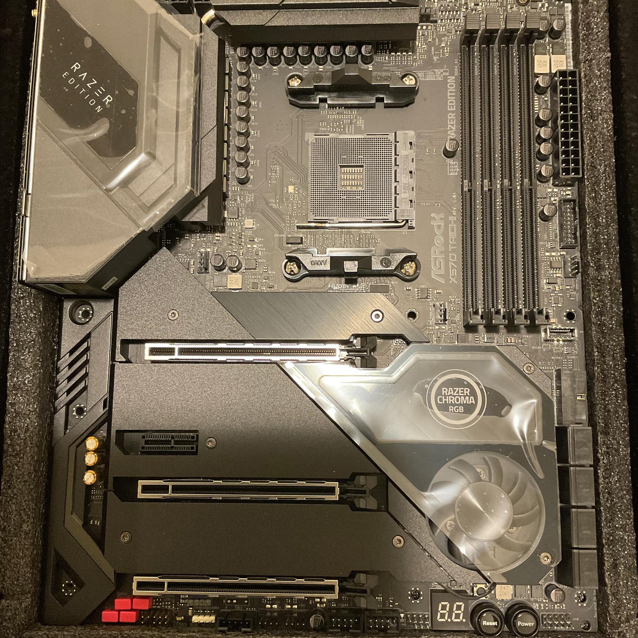 ASRock X570 Taichi Razer Edition Motherboard|Ryzen 9 5950X CPU|Crucial Ballistix DDR4 64GB kit