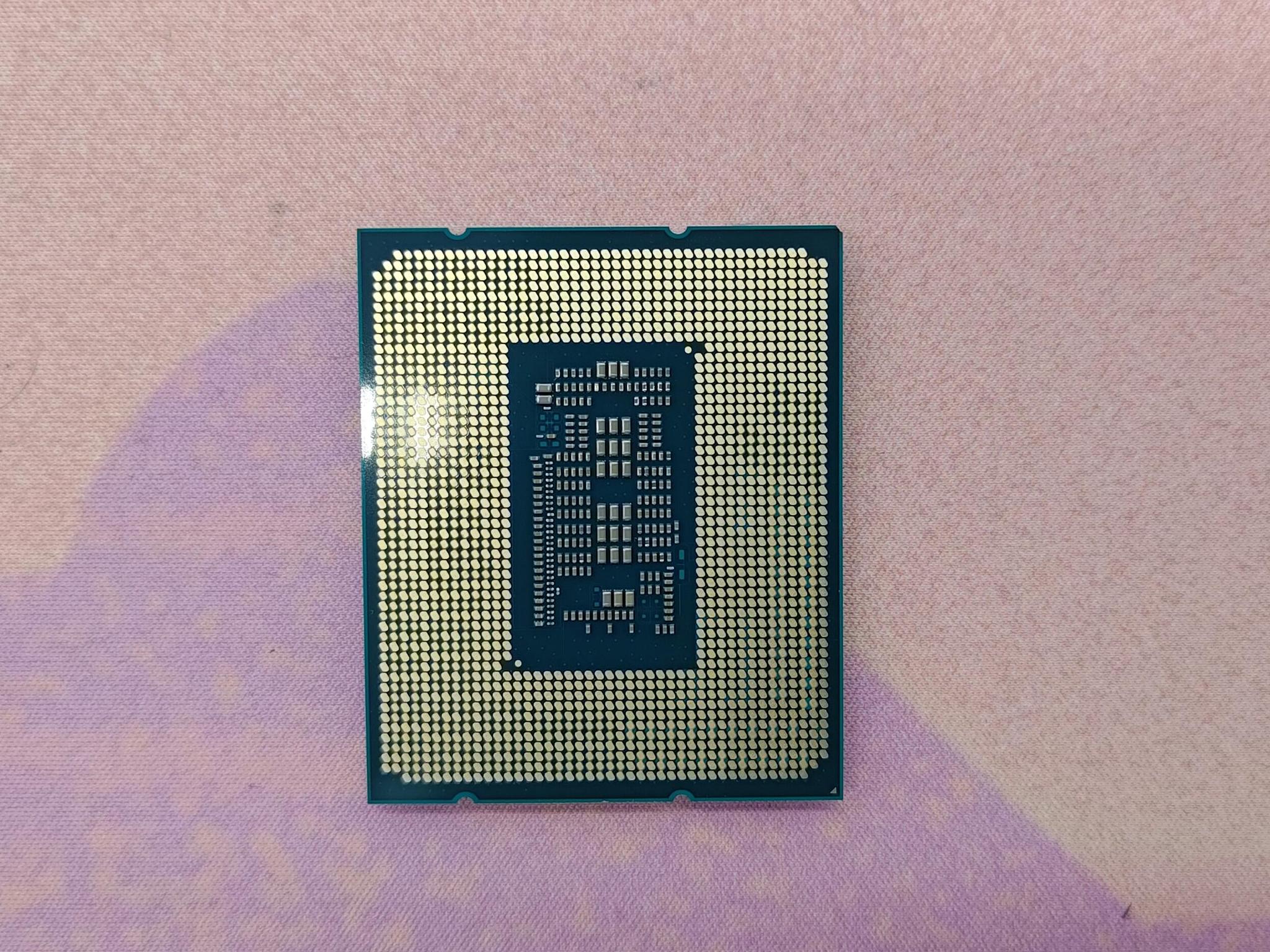 Intel Core i9-12900k