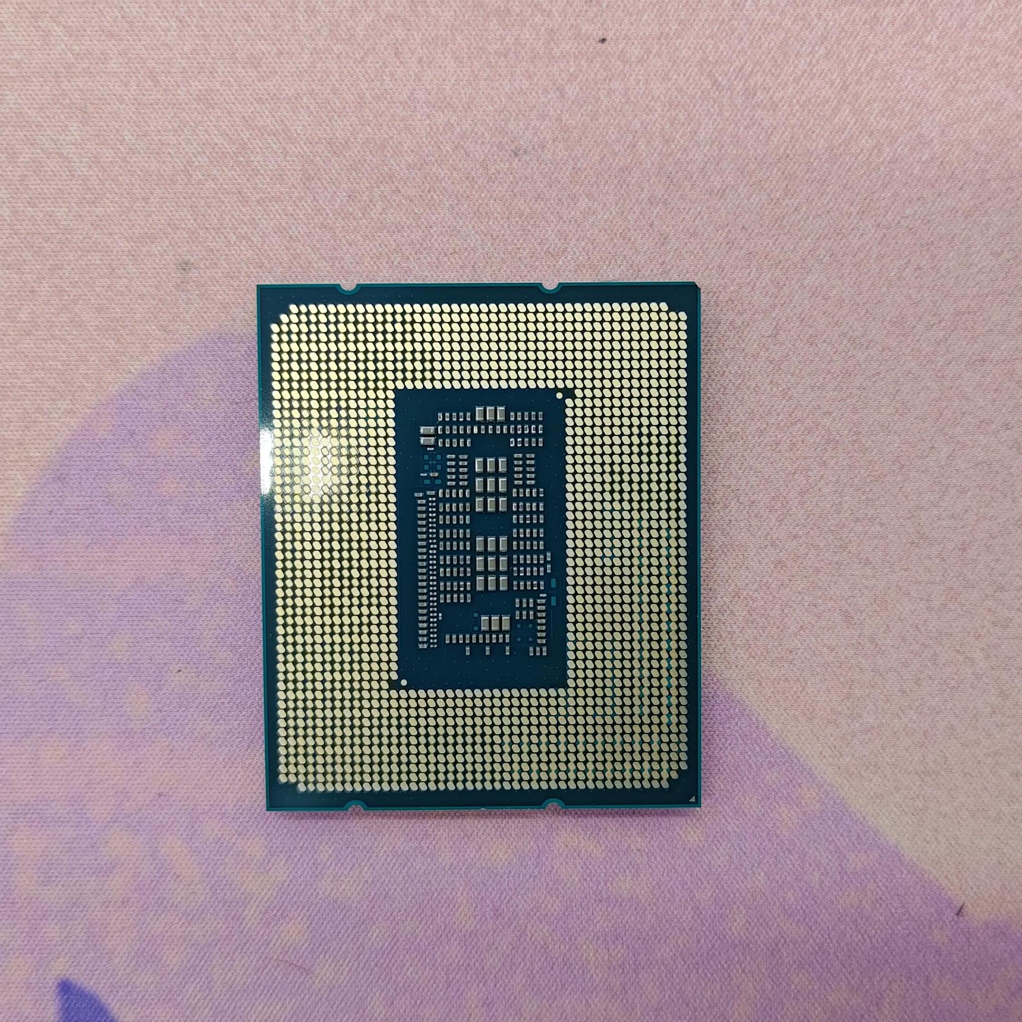 Intel Core i9-12900k