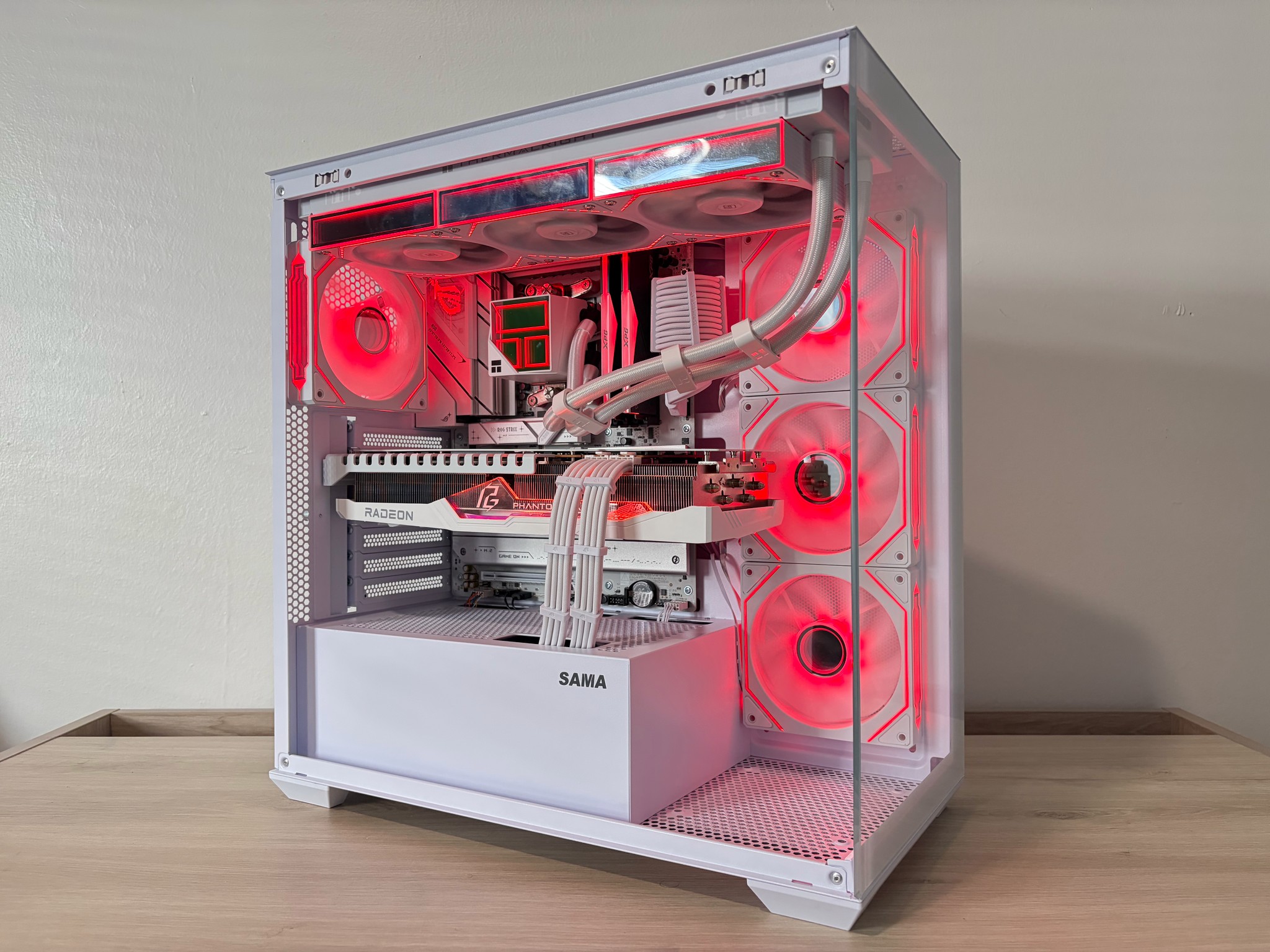 ❄️🐻‍❄️⚪Artic⚪AMD RX 7900 XT 20GB⚪AMD Ryzen 5 9600x⚪32GB DDR5⚪1TB NVME