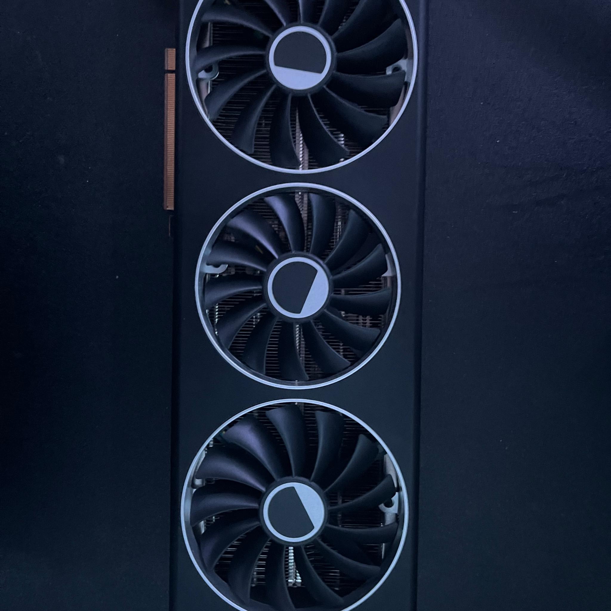 RX 7800 XT XFX MERC