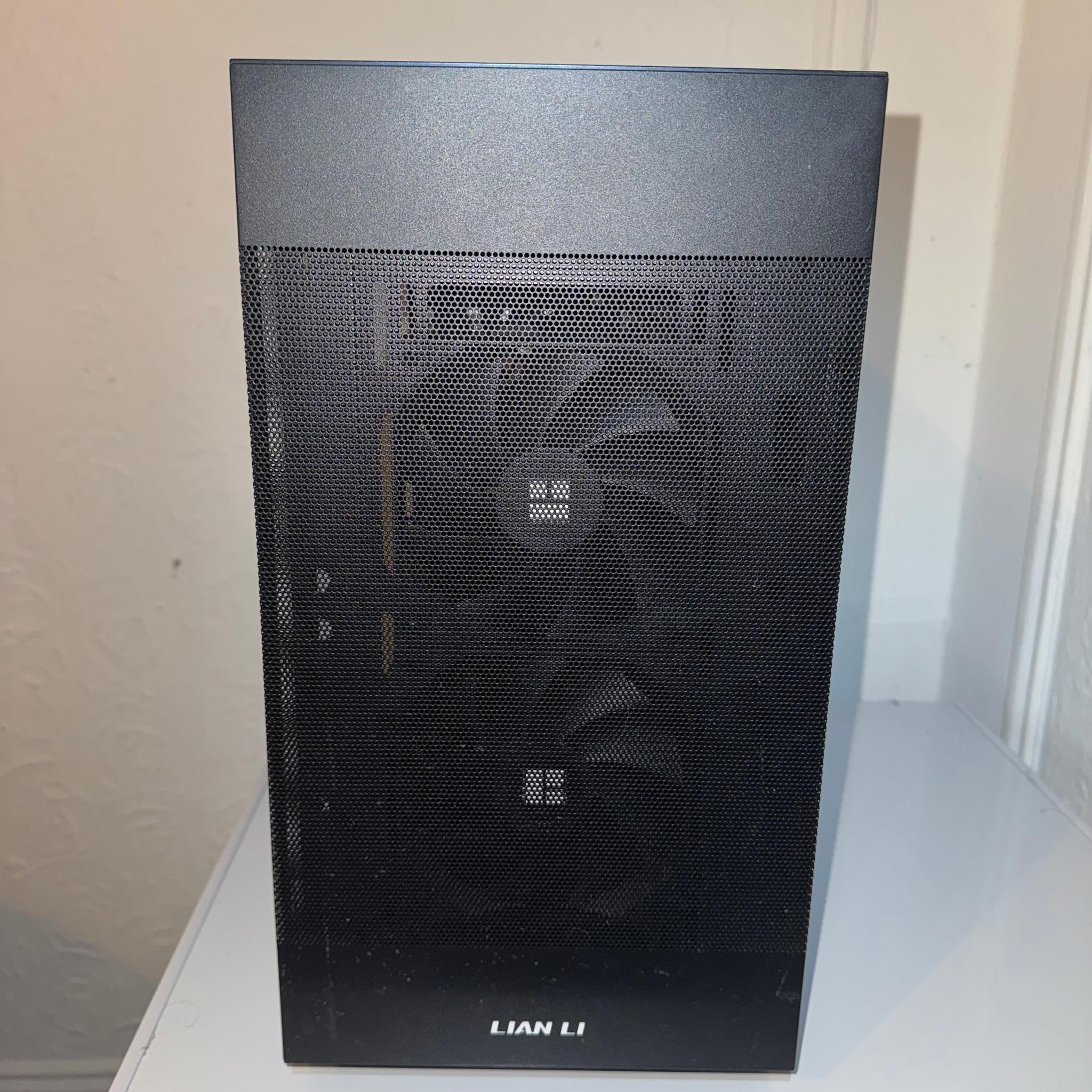 CUSTOM PC - GTX 1660 SUPER - Intel i5 10400F - MICRO ATX BLACKOUT