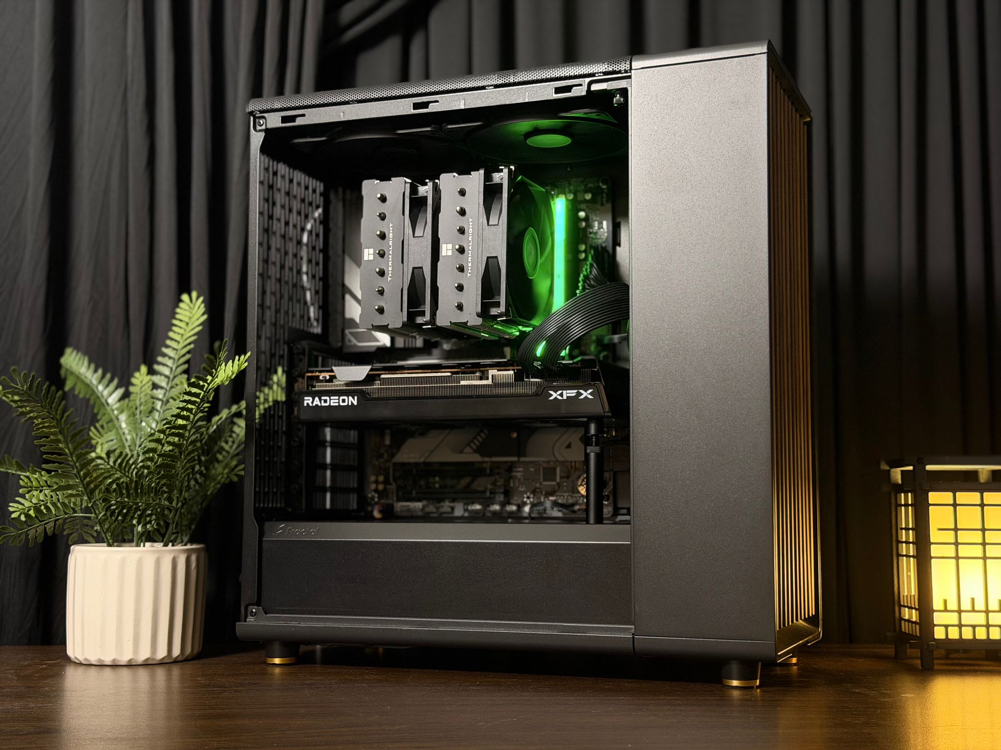 High-End Stealth PC | Ryzen 7 9700X / 64GB 6000MHz Memory / RX 7800XT / 2TB NVME SSD / 1TB HDD