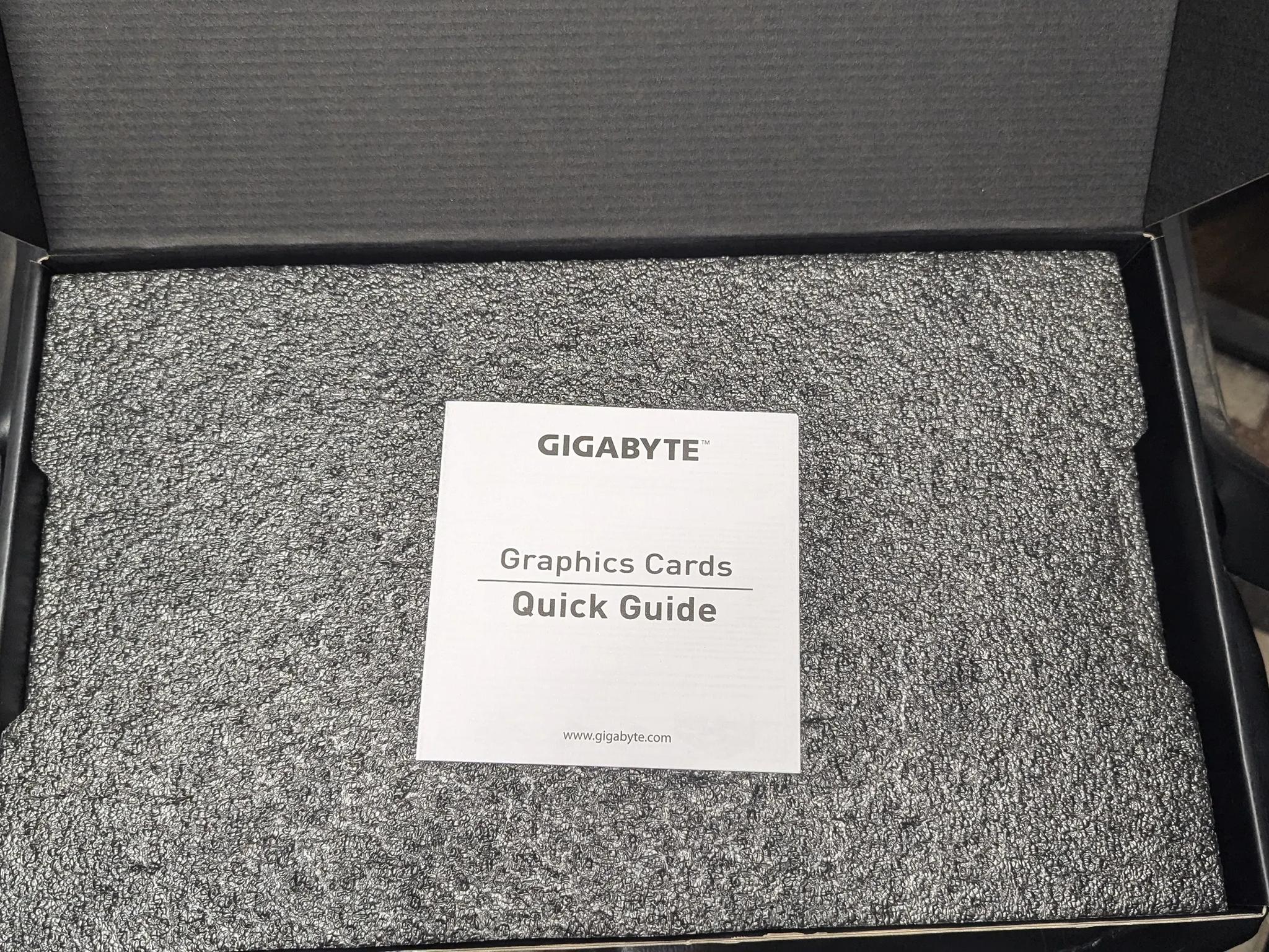AMD GIGABYTE RX 6650XT OC
