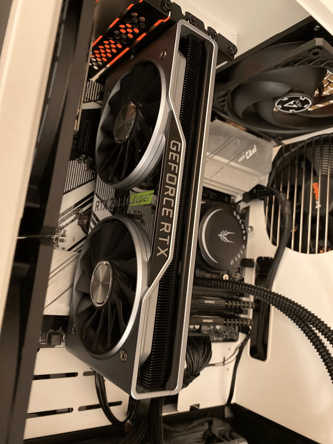 RTX 2060 Super Founders Edition ✨