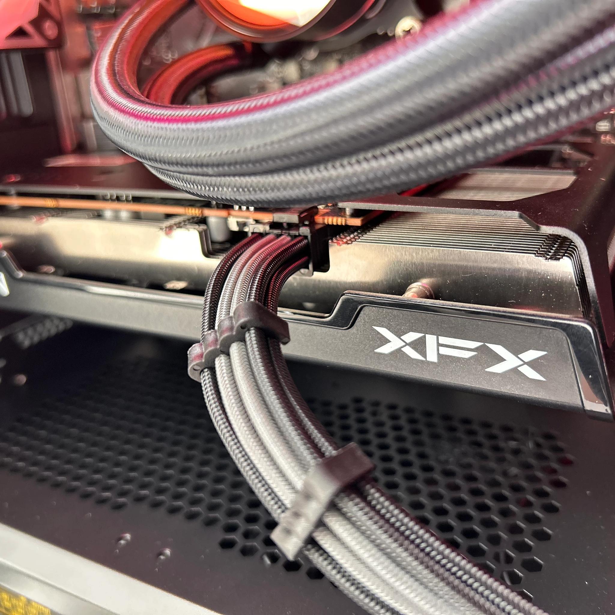Compact RGB Gaming PC | RX 6600 // i5 10400f