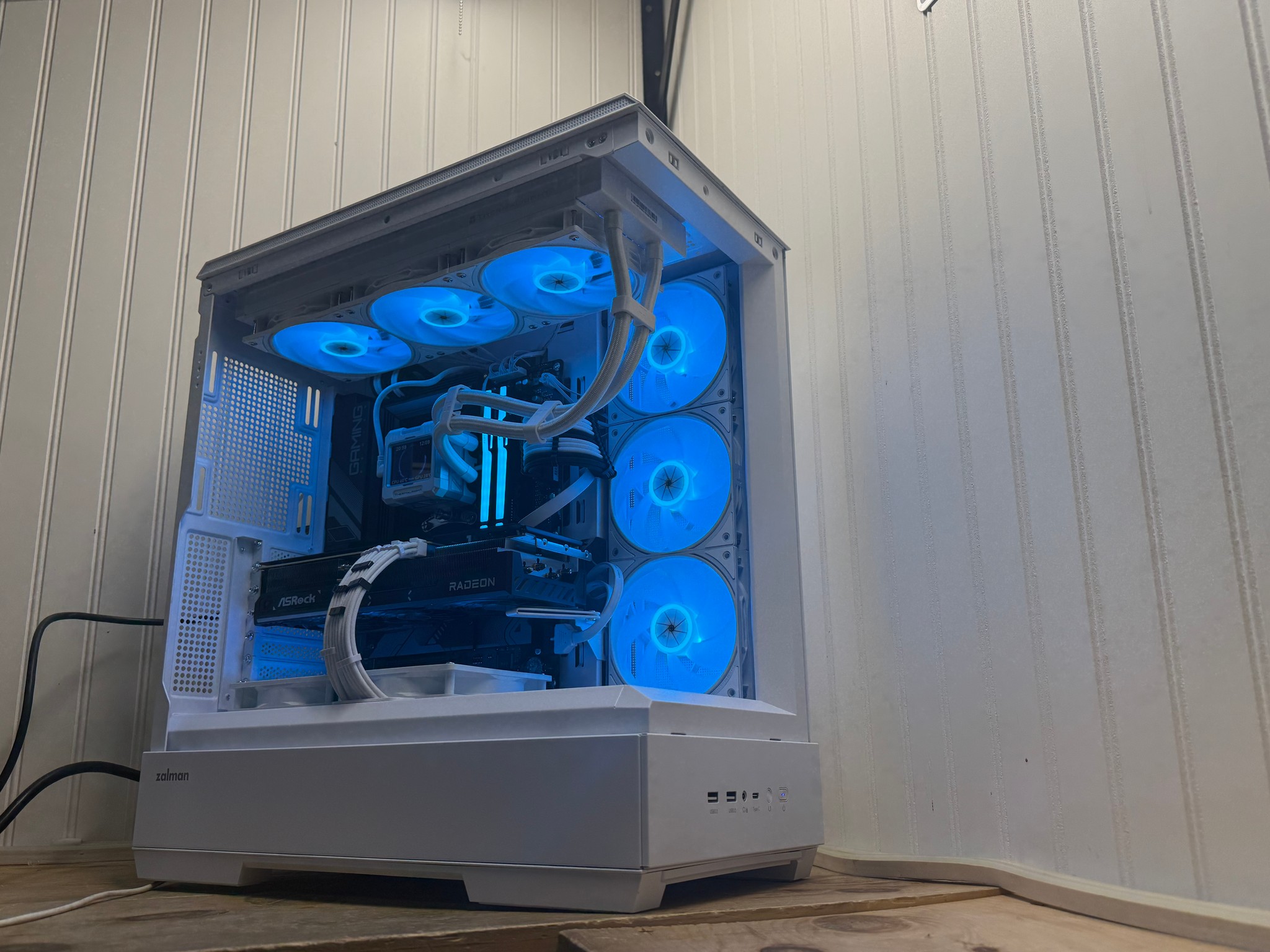 ⚡🔥 THE APEX PREDATOR  V2🔥⚡🧠 Ryzen 7 7800X3D | 🔥 RX 9070 XT 16GB | 🚀 32GB DDR5 | ⚡ 2TB  NVMe