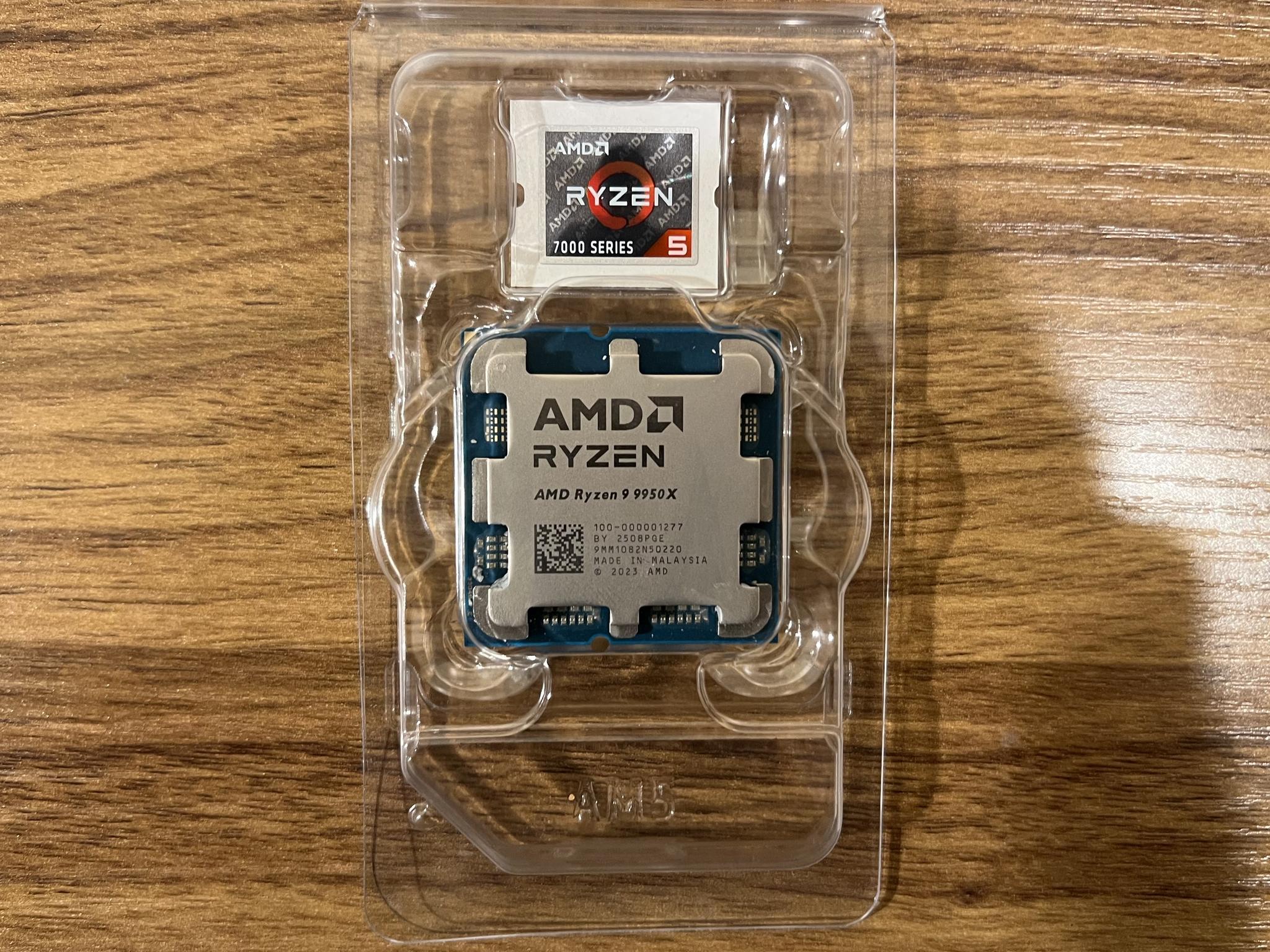 AMD Ryzen 9 9950X 16 Cores, 32 threads CPU