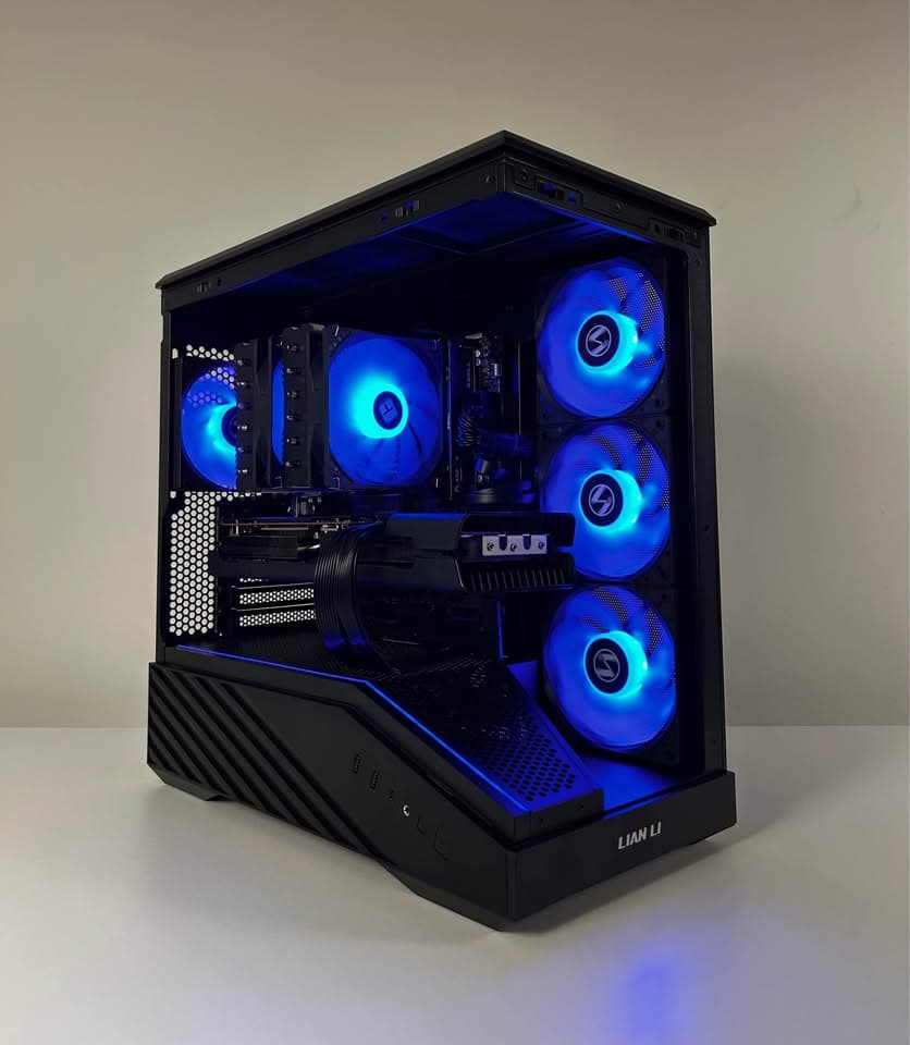 Ryzen 5 7600x, DDR5 32GB 6000Mhz, 2TB NVME, RX 6800 16GB Gaming PC