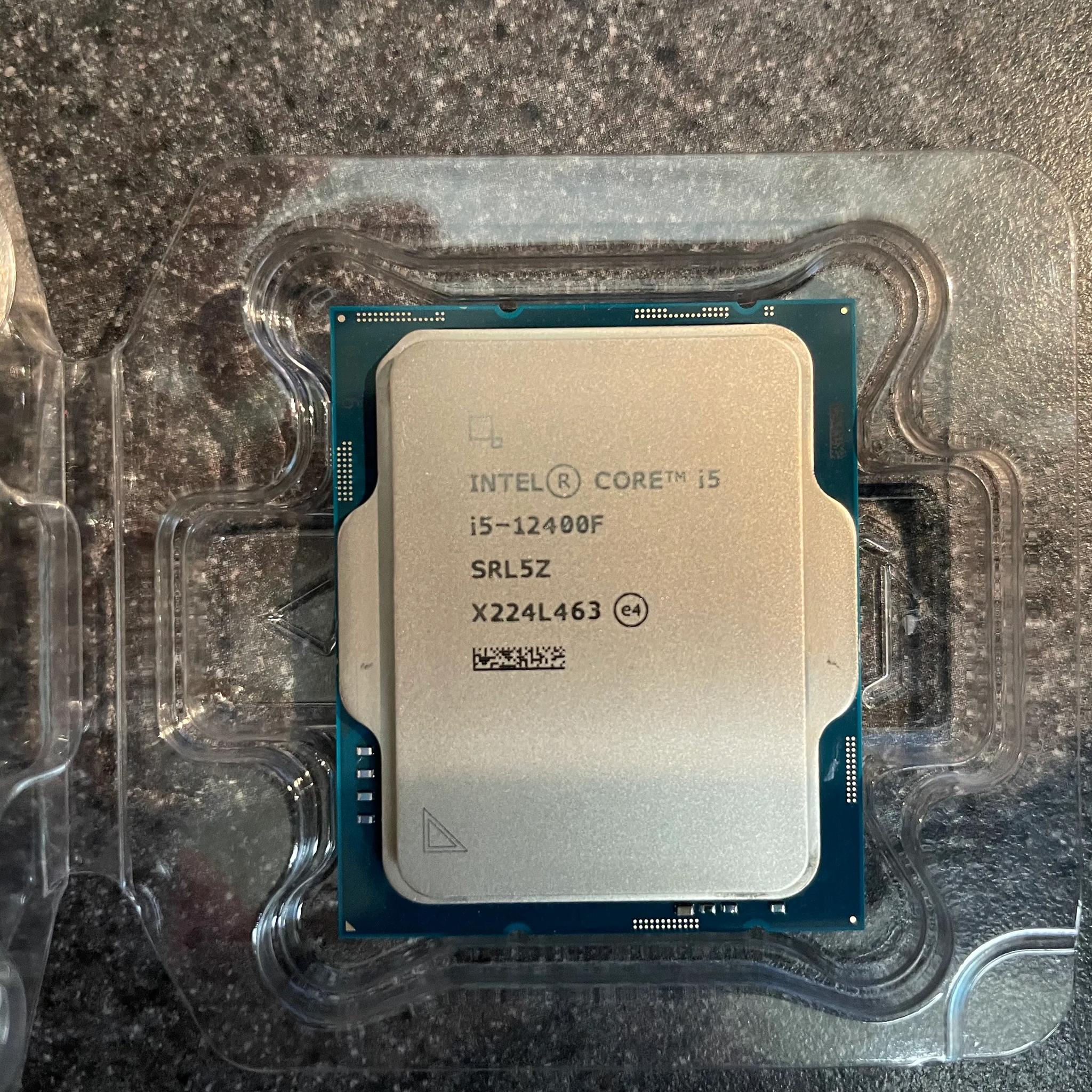 Like New! Intel i5 12400F 6 Cores LGA1700
