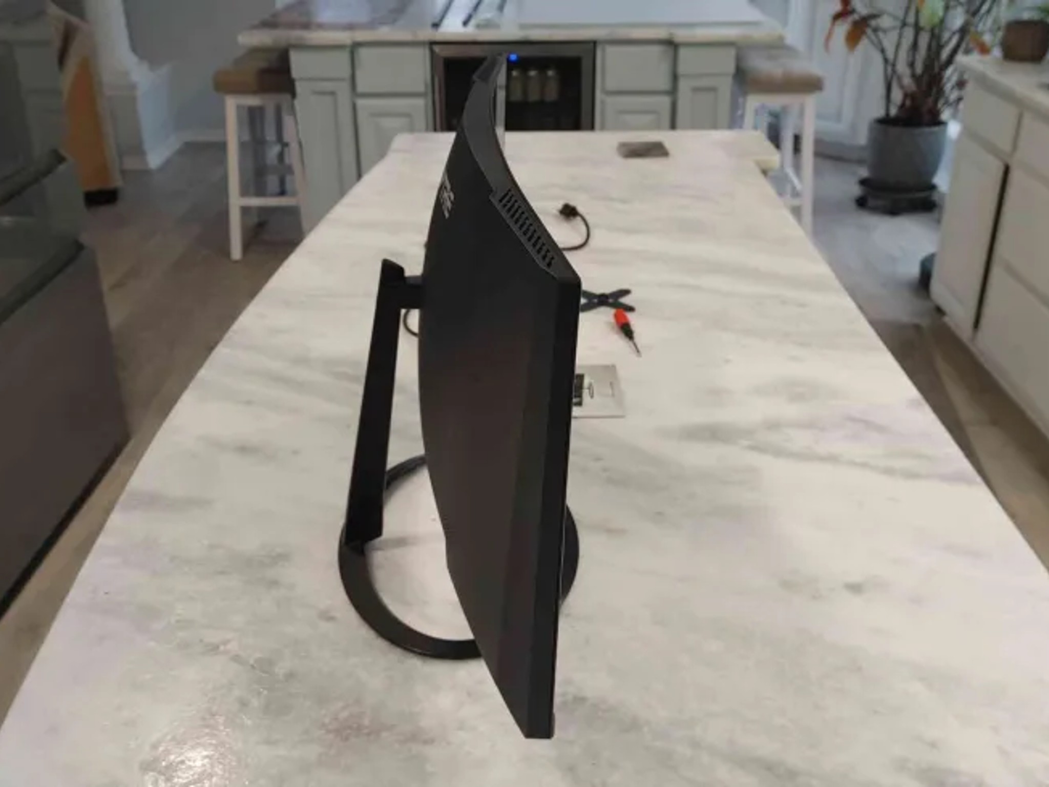 Sceptre 30” Ultrawide Curved Monitor – 2560×1080, 85Hz