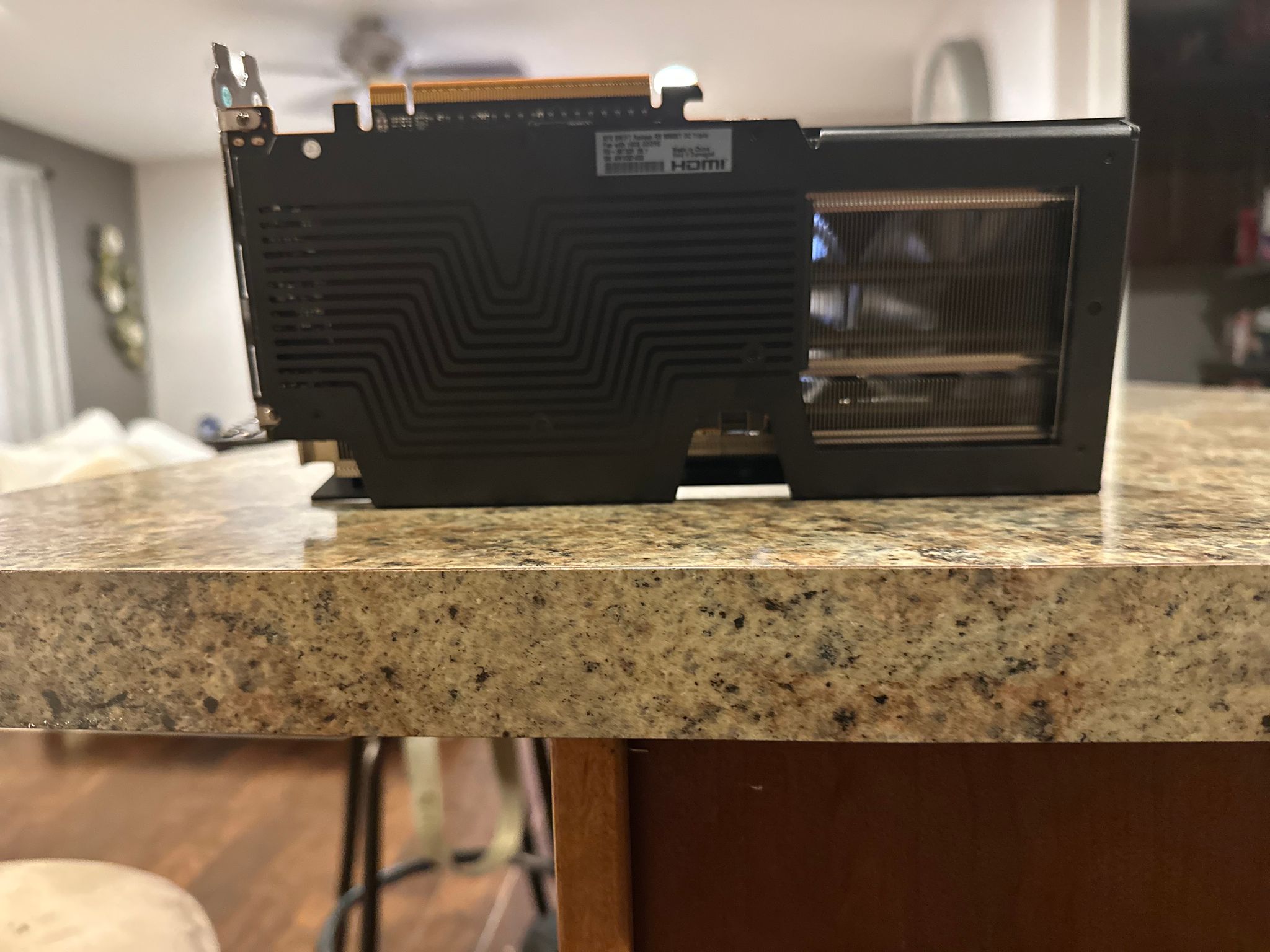 9060xt 16GB Radeon XFX