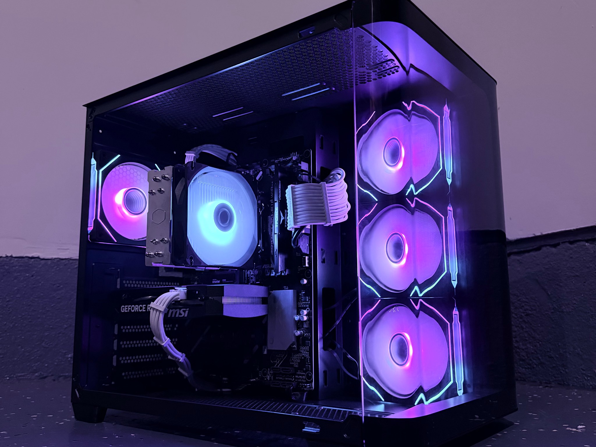 🟣"Nebula Rose"🌹| 1080p Gaming | RTX 5060 | Ryzen 5 8400F | 16GB DDR5 | 1TB NVMe