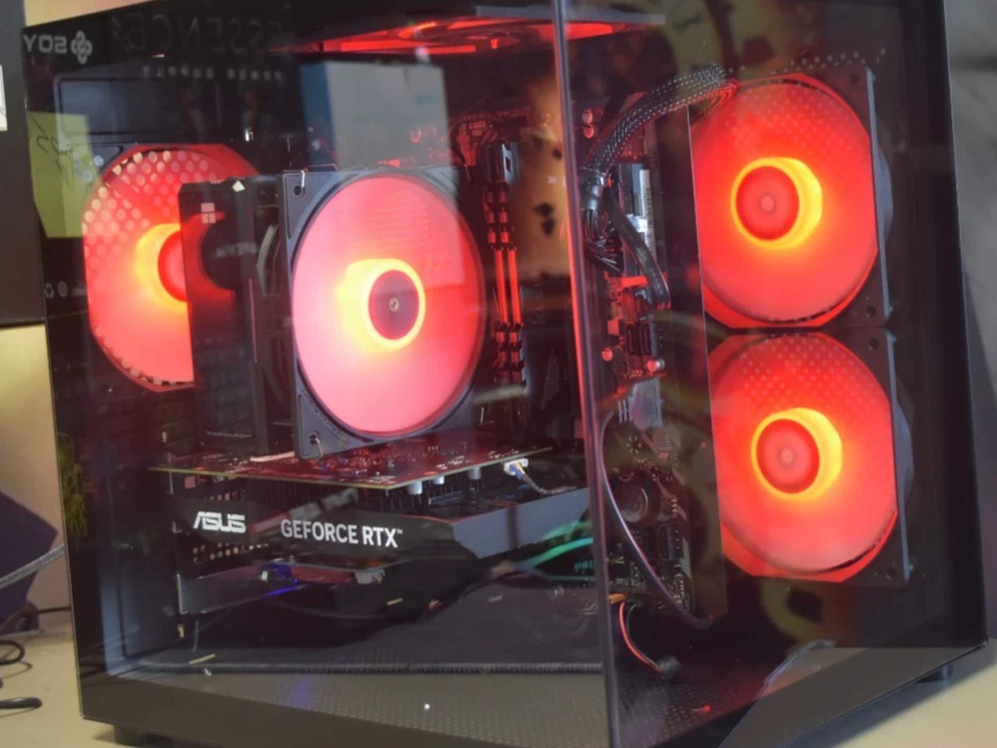 Gaming PC Intel I 5 9400 RAM 32 GBS GPU RTX 3050 Nvme 512 GB+ 500 GB SSD+ extra