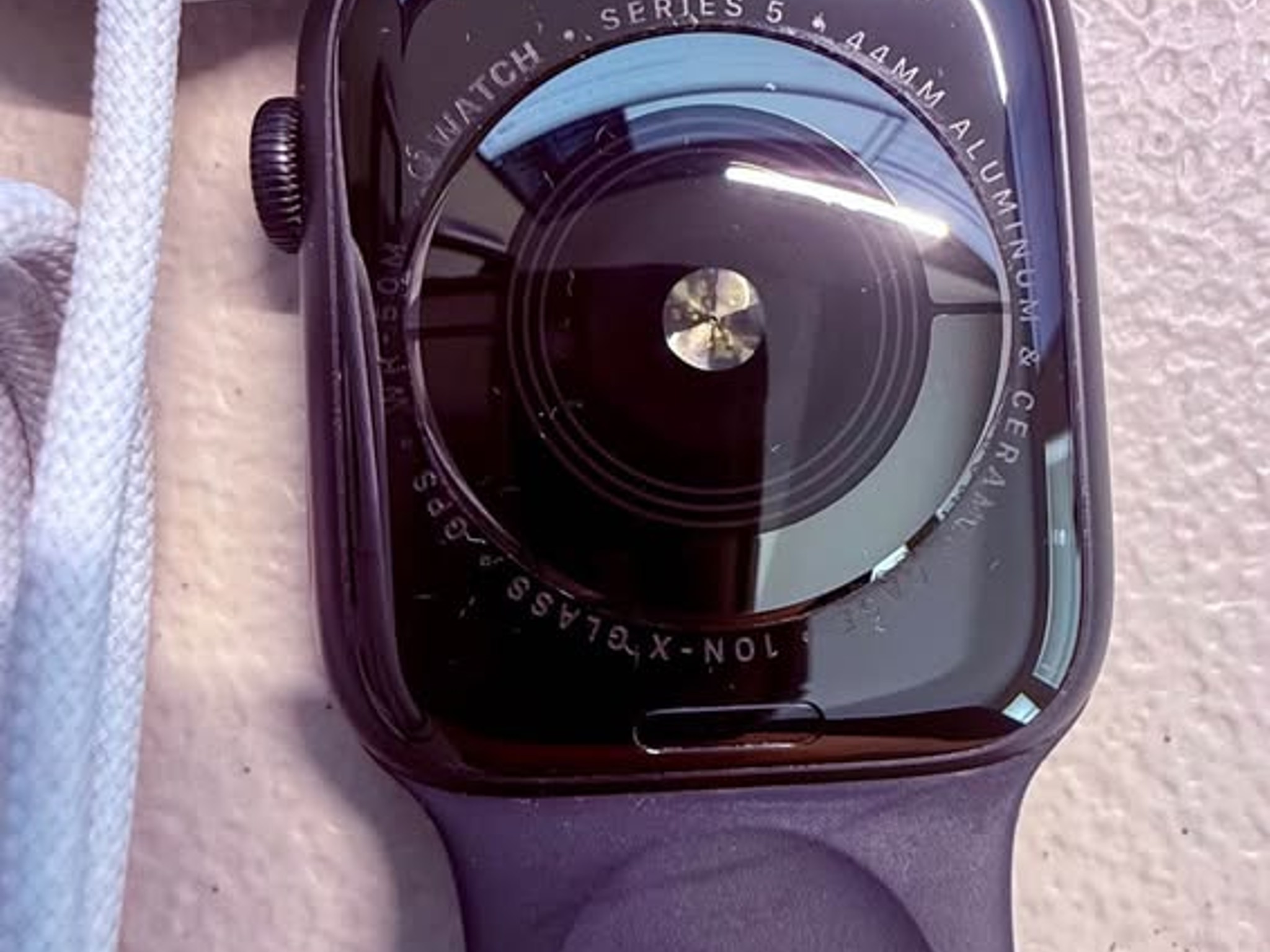 Apple Watch Series 5 | 44mm | GPS | A2093