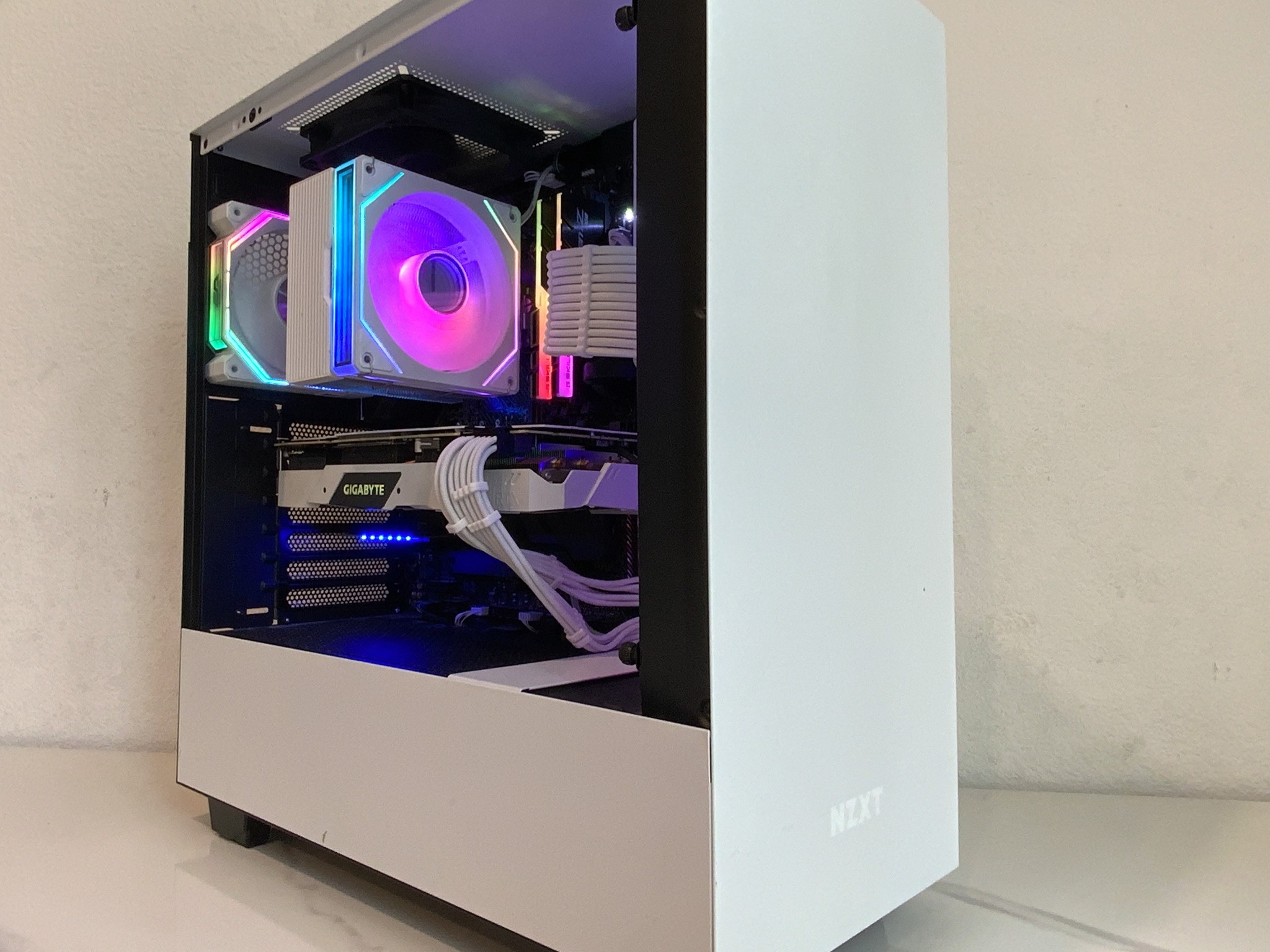 ❄️ RTX 2070 SUPER | RYZEN 7 3700X | 512GB SSD | 16GB DDR4 | 650W | WHITE ❄️
