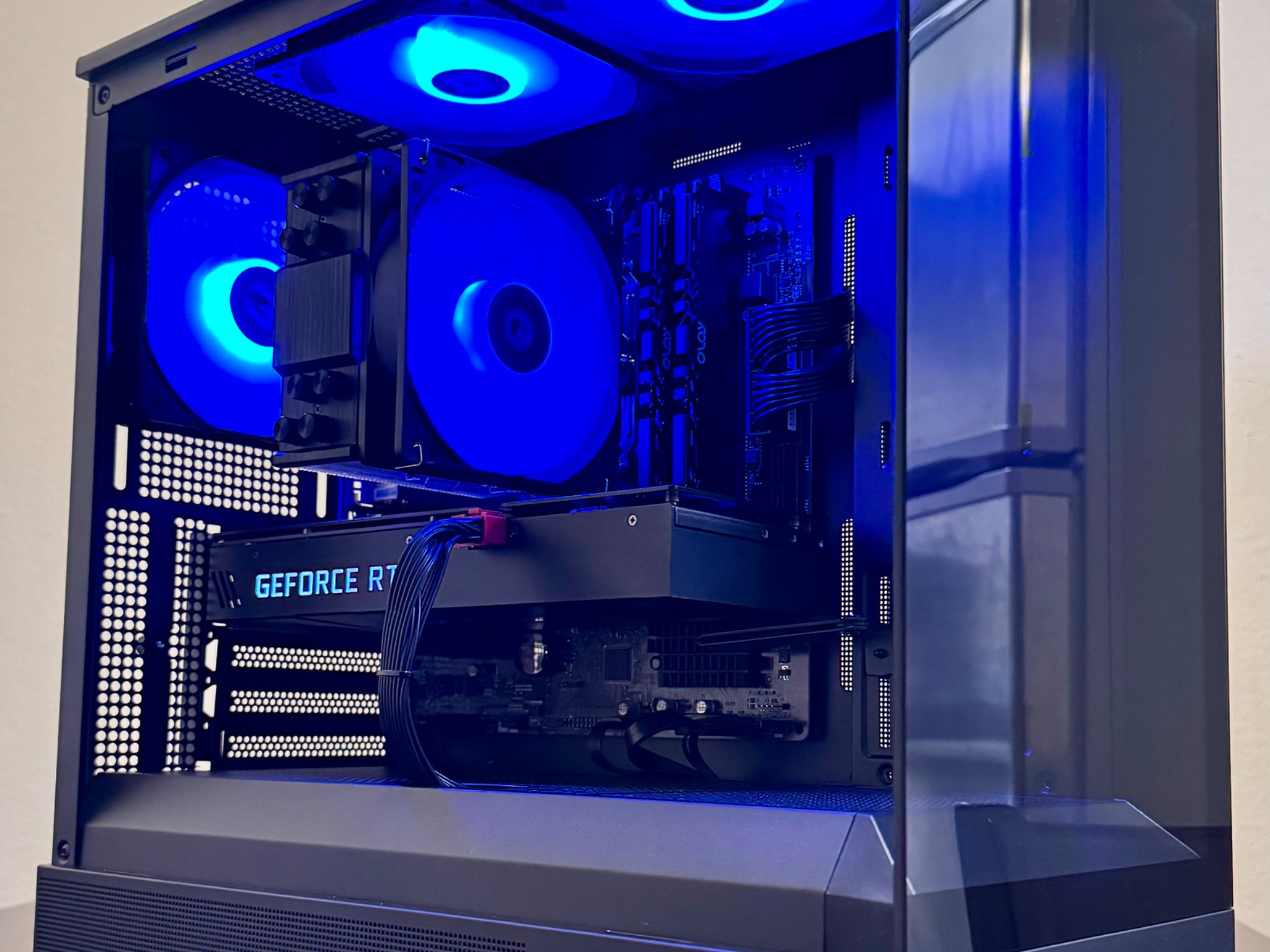 Gaming PC Ryzen 5 3600/RTX 2060 Super