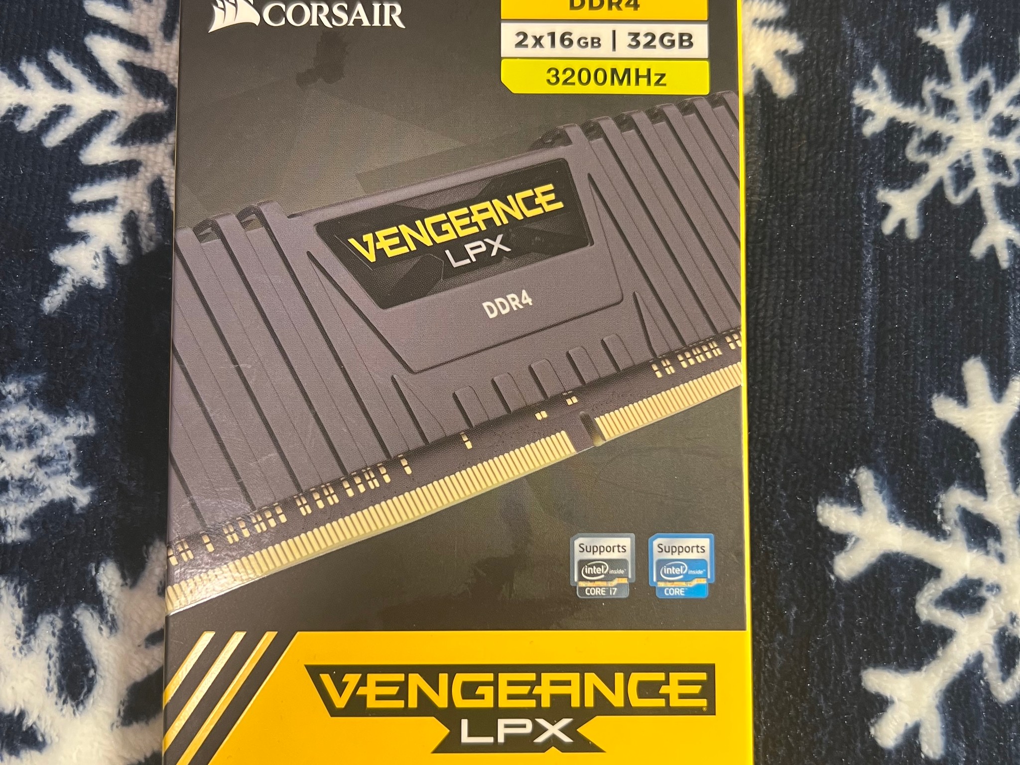 CORSAIR - VENGEANCE LPX 32GB (2x16GB) DDR4 3200MHz C16 UDIMM Desktop Memory - Black
