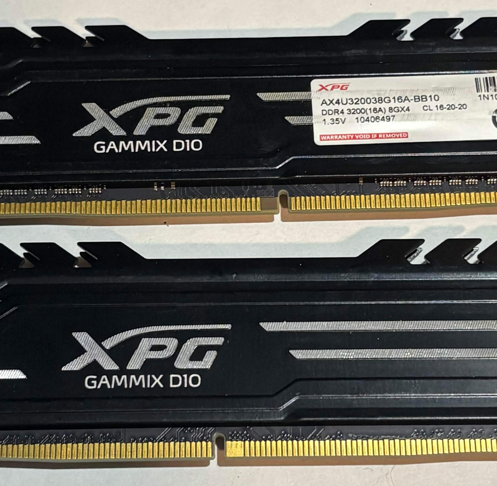 XPG Gammix D10 16GB (2x8GB) DDR4 3200MHz CL16 Gaming Memory Kit | Tested Working