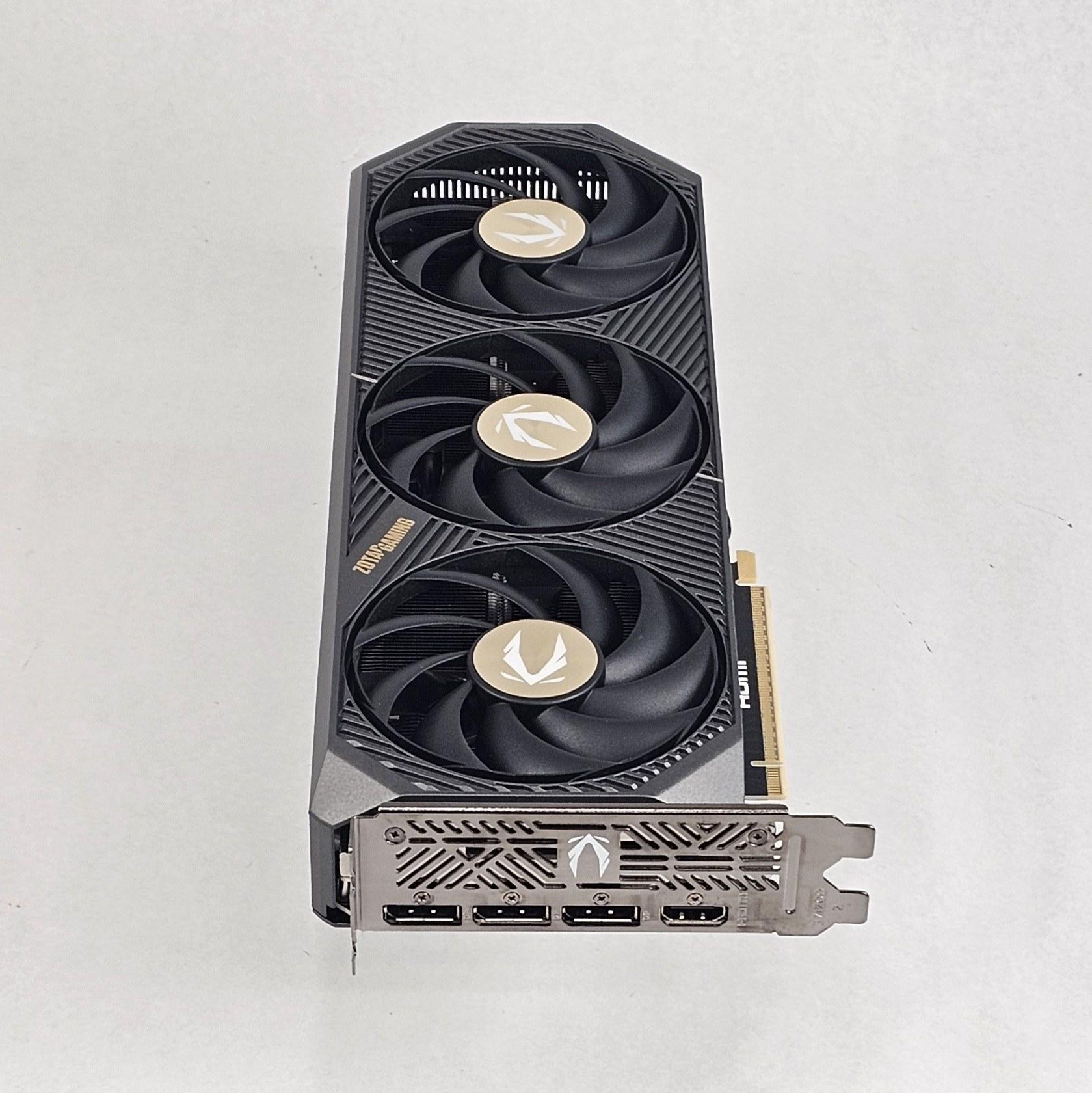 RTX 5070 Zotac Gaming Solid OC 12GB