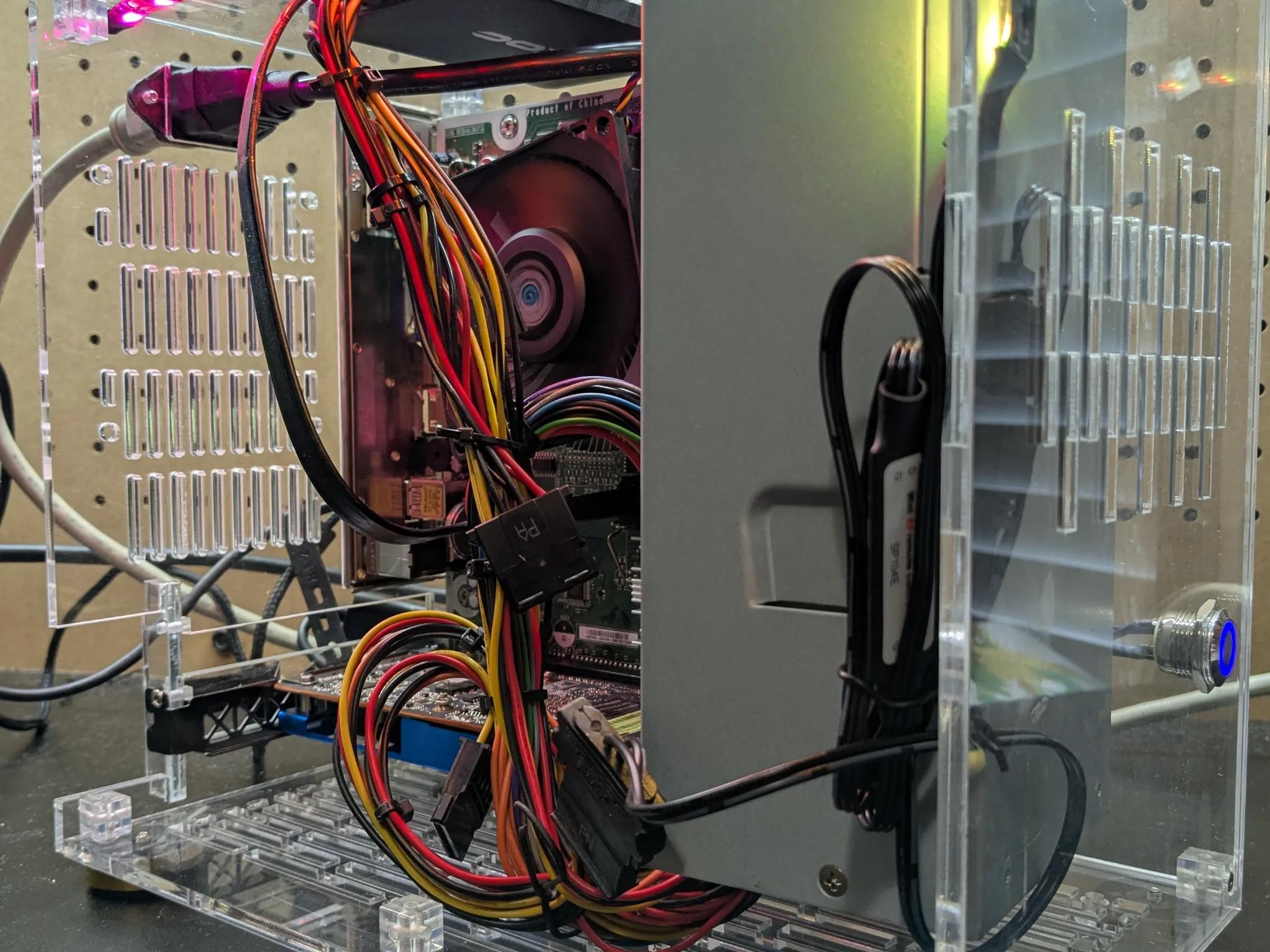 90 FPS Fortnite | 180 Day Warranty | See-Through Case, i5-4590T, 16GB RAM, 4GB GPU, 512GB SSD, Win10