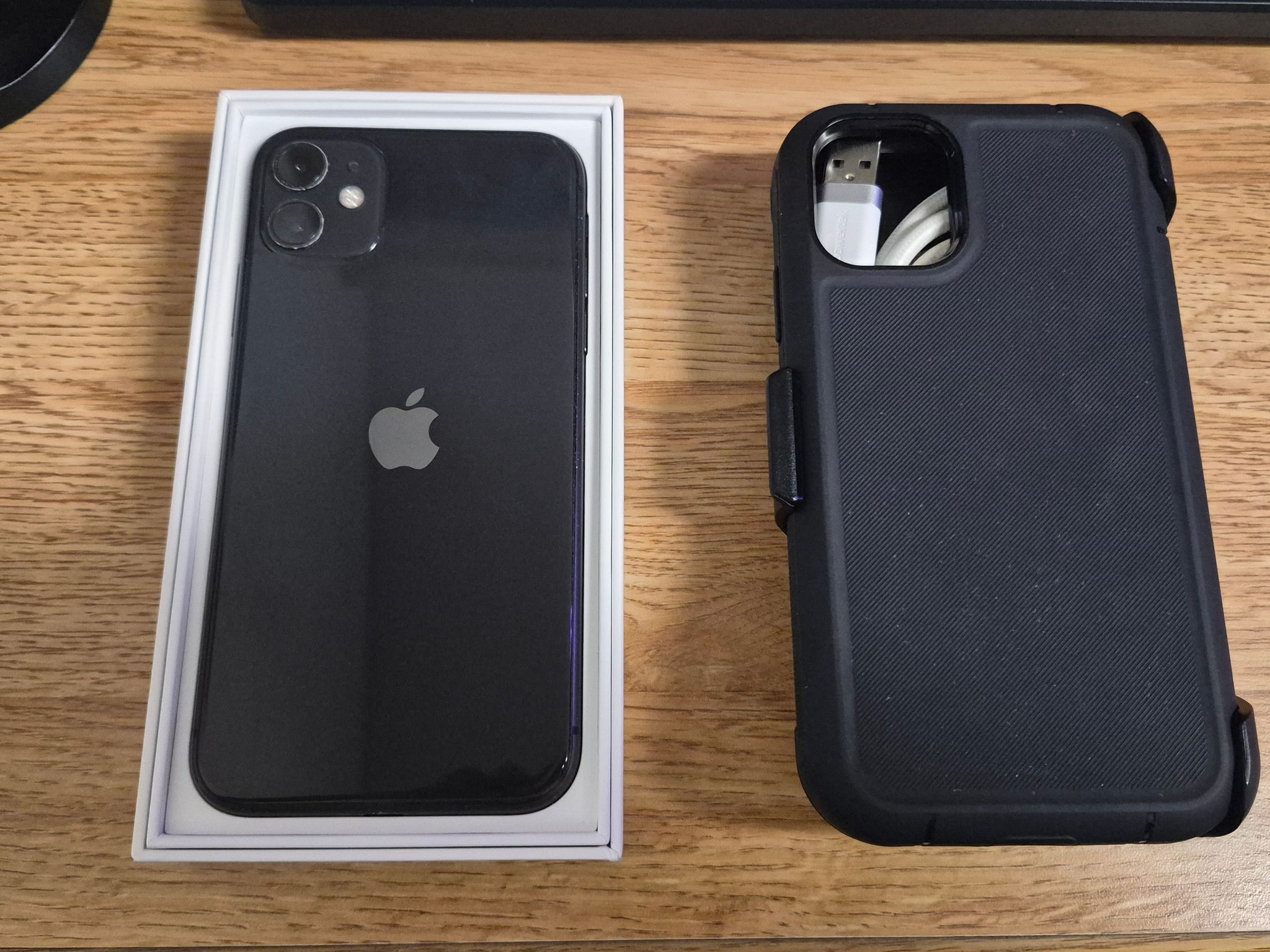 iPhone 11 64GB Unlocked
