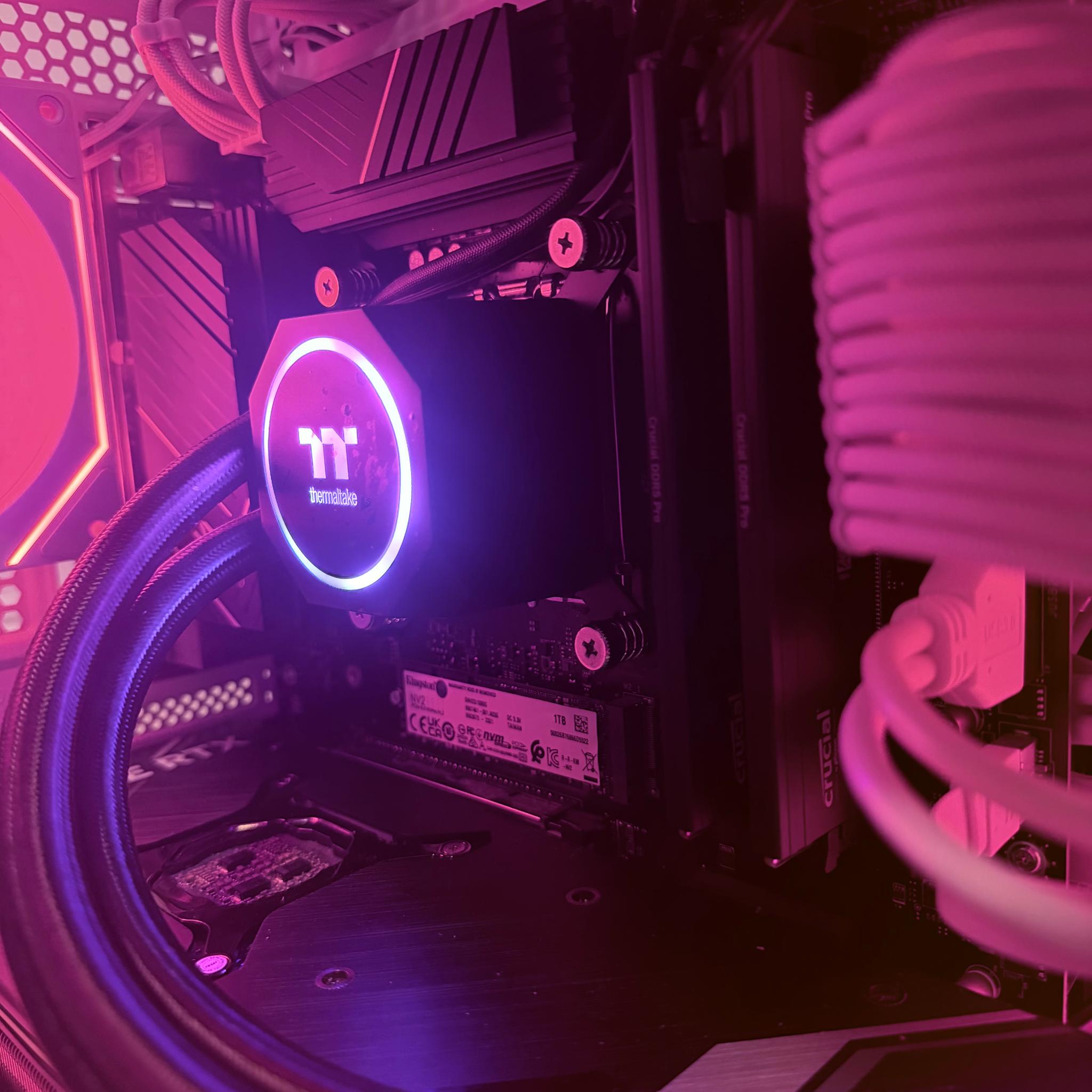 ❄️"Glacier Nova"❄️| 1440p Gaming | 4070 Ți | Intel i7 13700KF | 32GB Ram | 2tb NVMe SSD | WiFi