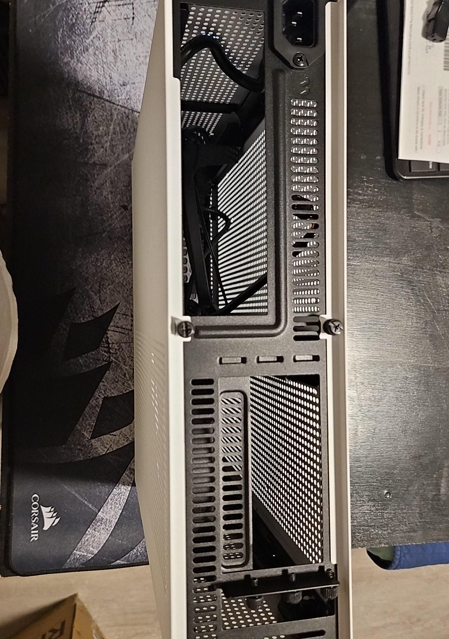 Fractal Design Ridge sff PC case Itx