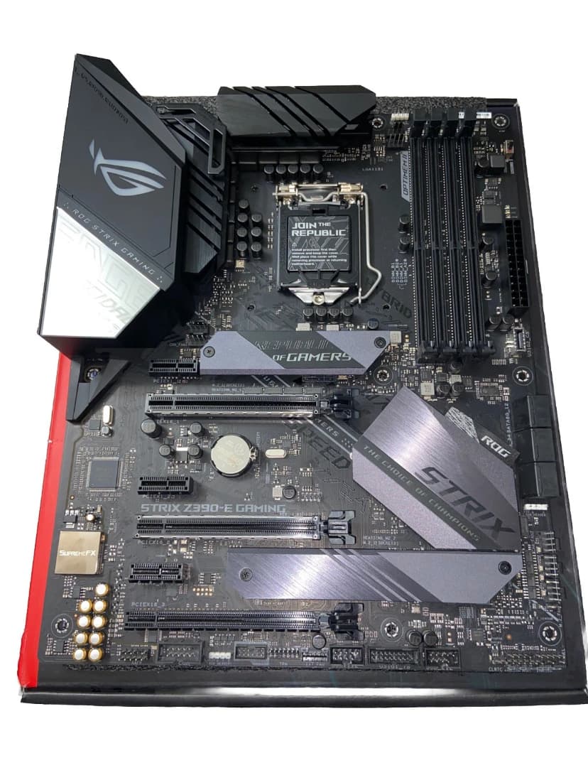 ASUS ROG STRIX Z390-E GAMING - Image 5