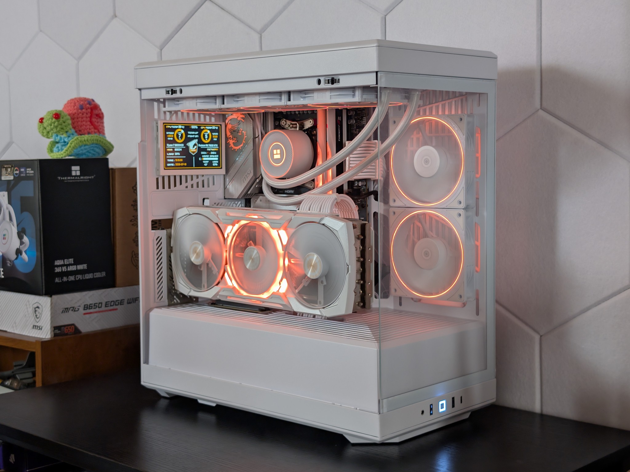 🐻‍❄️🤍 4K Gaming Beast | RX 7900XTX | Ryzen 7 9800X3D | 2TB SSD | 32GB RAM | WiFi 6 & BT 🤍🐻‍❄️