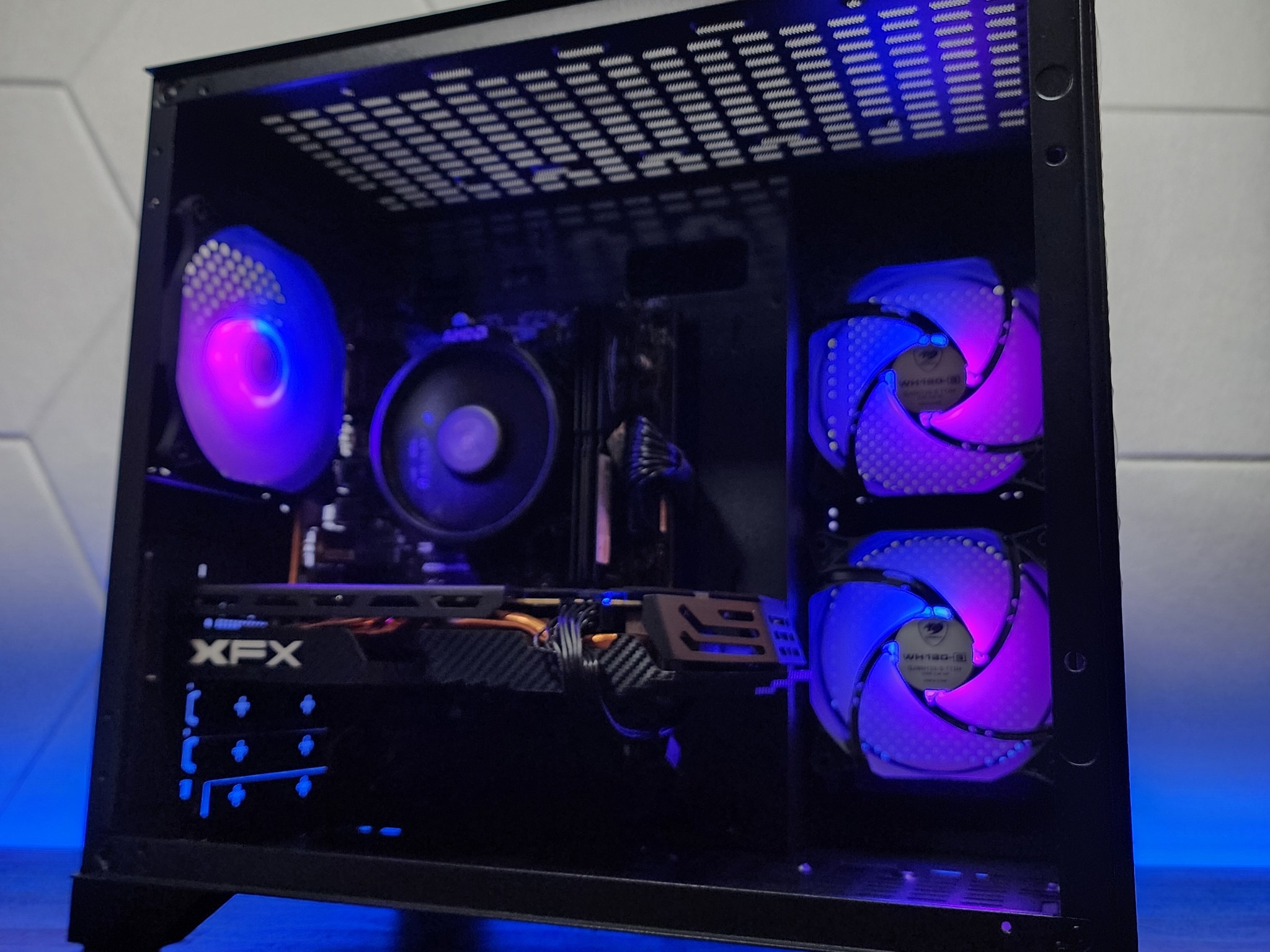 💙🖤💜 XFX RX 580 8GB // AMD Ryzen 5 1600AF // Neo Forza 16GB 3600MHz