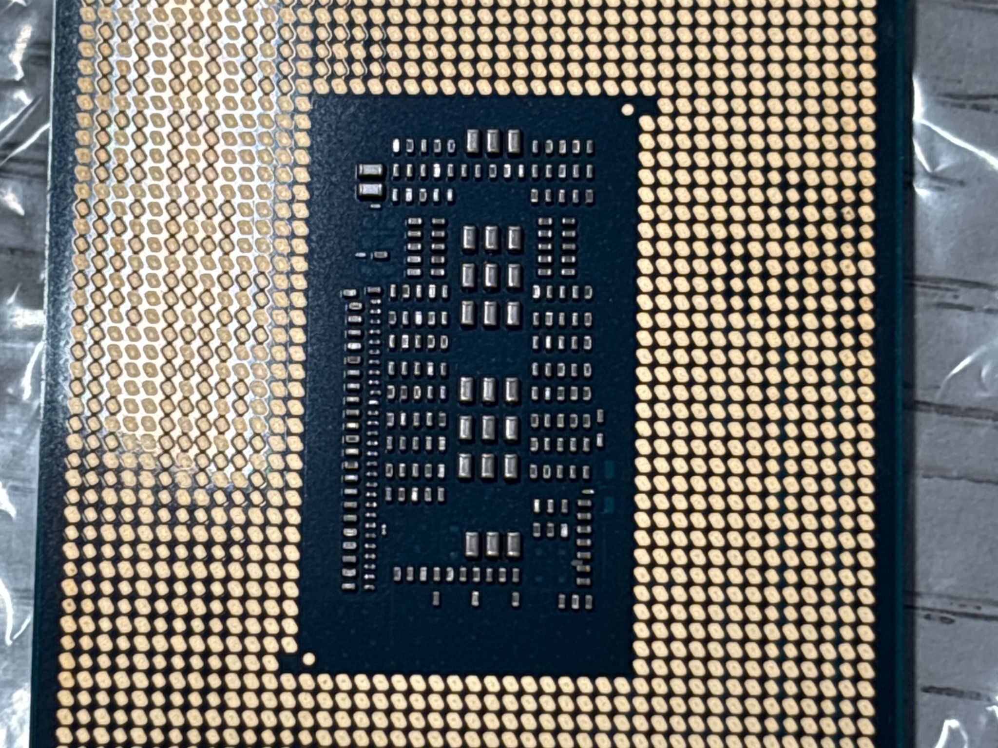 Intel I7-12700f