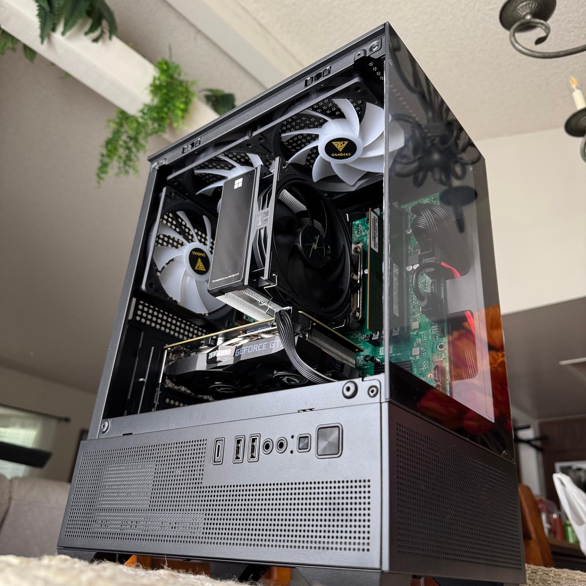 "Compact" | GTX 1660 Ti | Intel Core i5-9600k | 20GB DDR4 | 256GB SSD + 1TB HDD