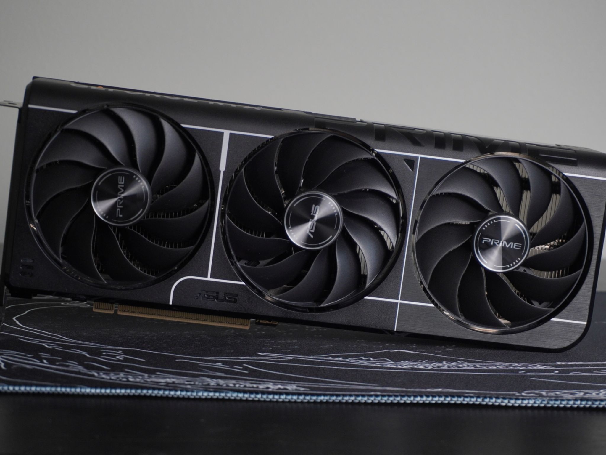 ASUS SFF-Ready Prime NVIDIA GeForce RTX™ 5060 Ti 8GB GDDR7 OC Edition Graphics Card
