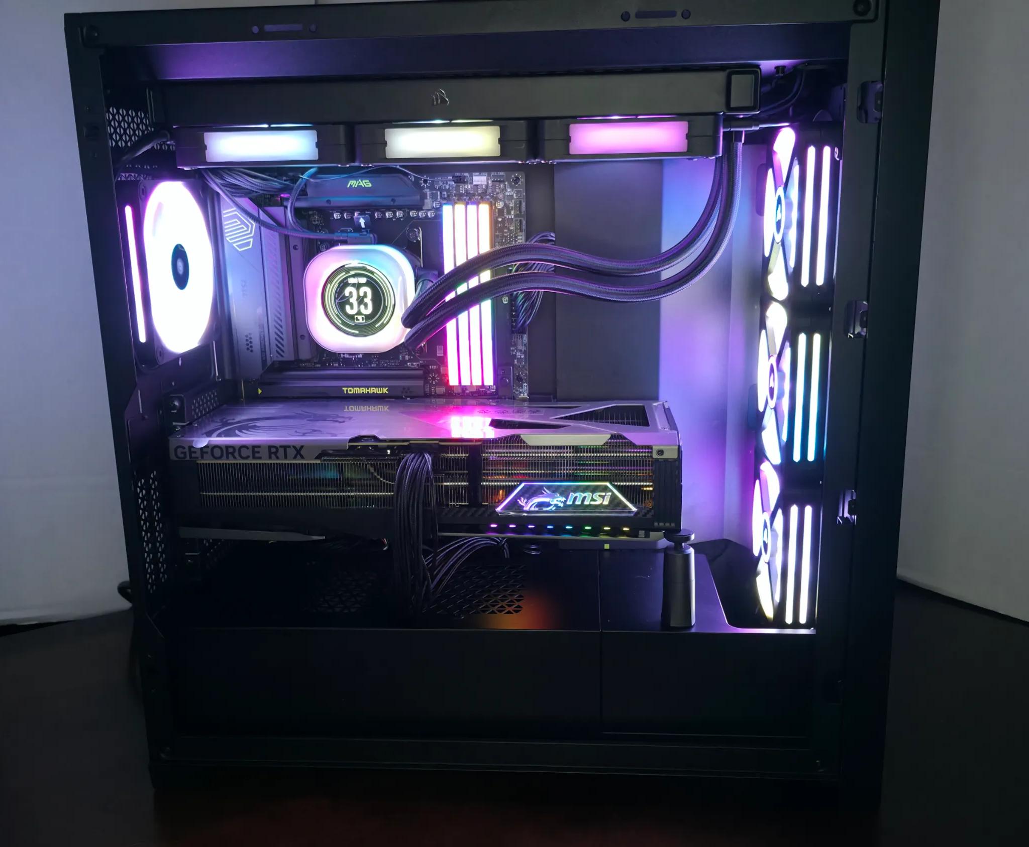 NEW Ultra High End Gaming PC 5090 & 9800X3D