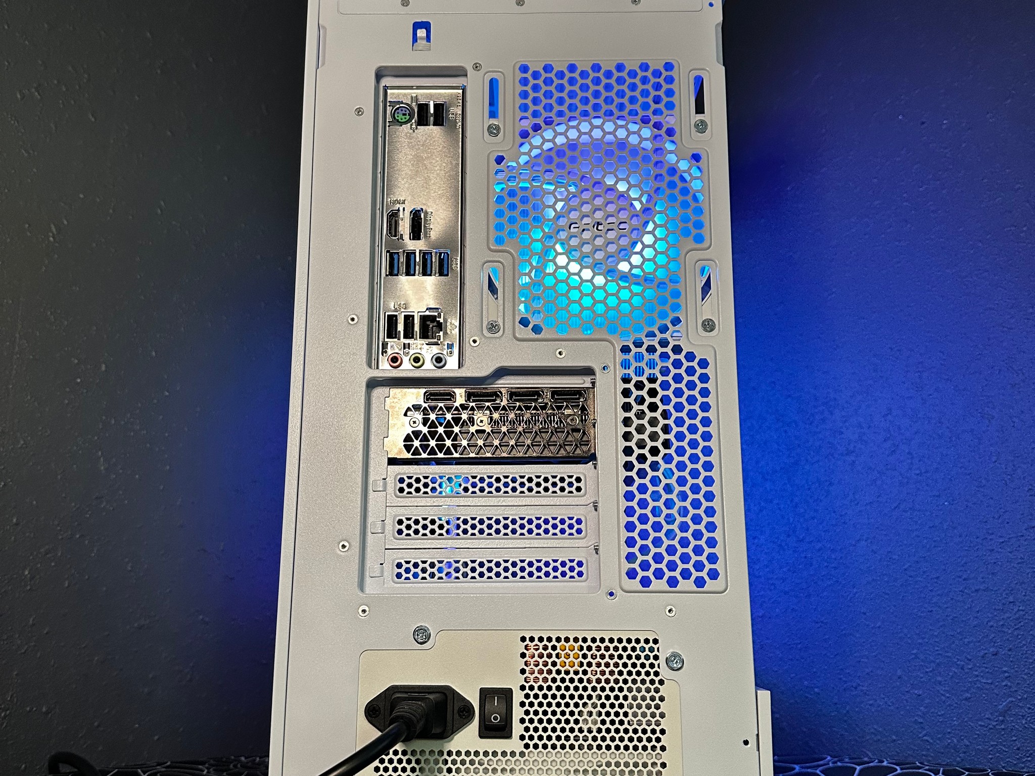 RTX 3070 Gaming PC | Ryzen 5 5600 | 32GB DDR4 | 1TB | RGB | WIFI | WHITE