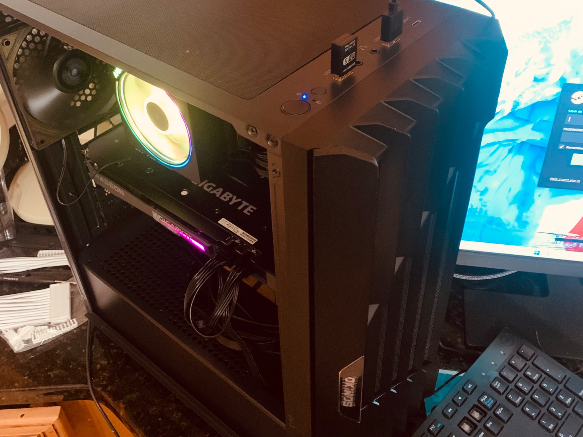 SALE 5 rx 6700 xt 12 gb - ryzen 7 5800xt