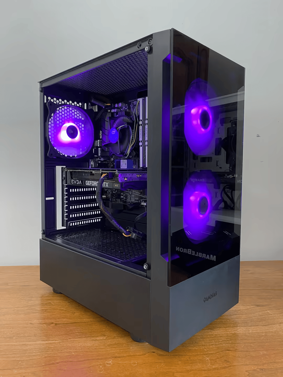 RX 6600 gaming pc, i5 10400, 16gb ram
