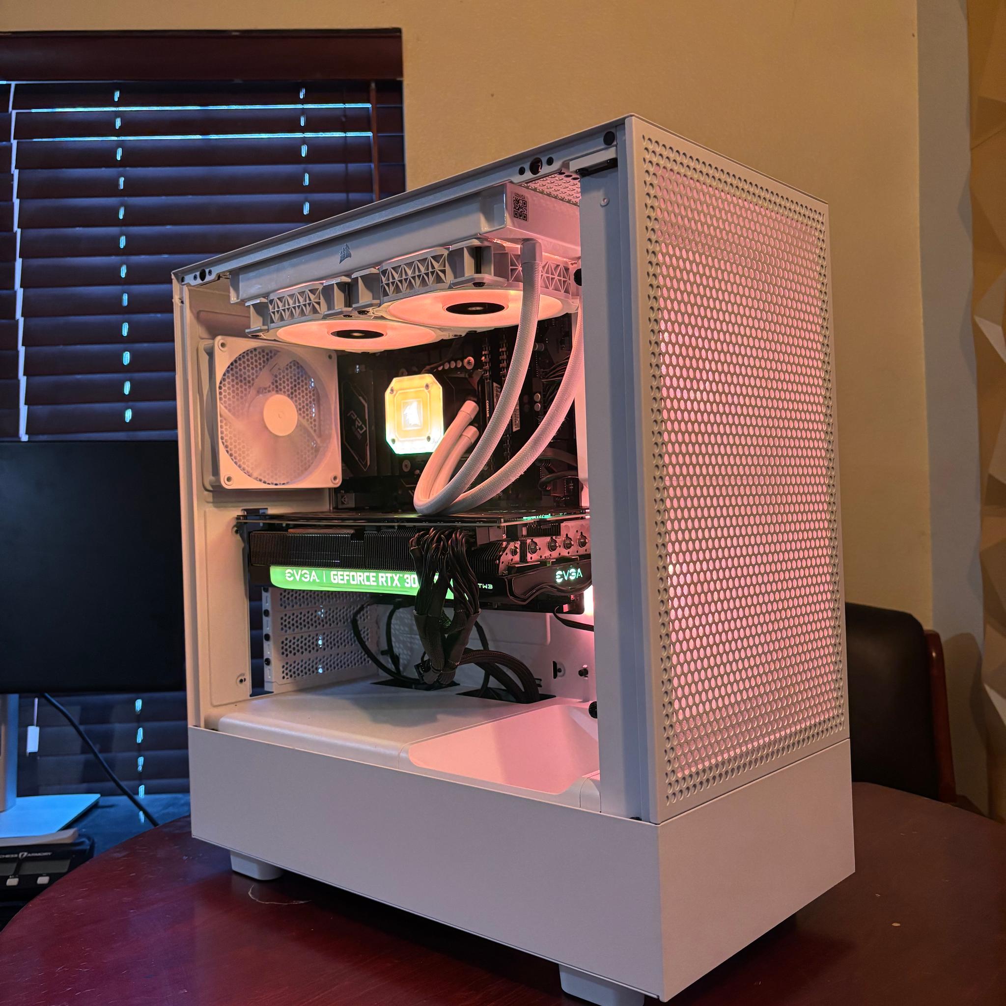 GeForce RTX 3080 Ti Custom Gaming PC - Core i7-13700F