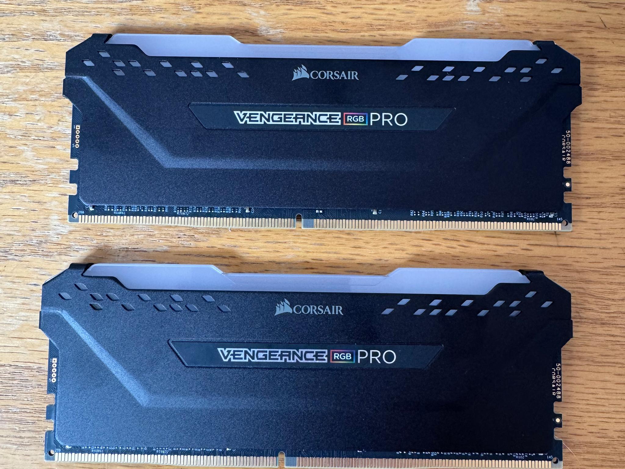 Corsair Vengeance RGB Pro DDR4 3600MHz 32GB (2x16GB)