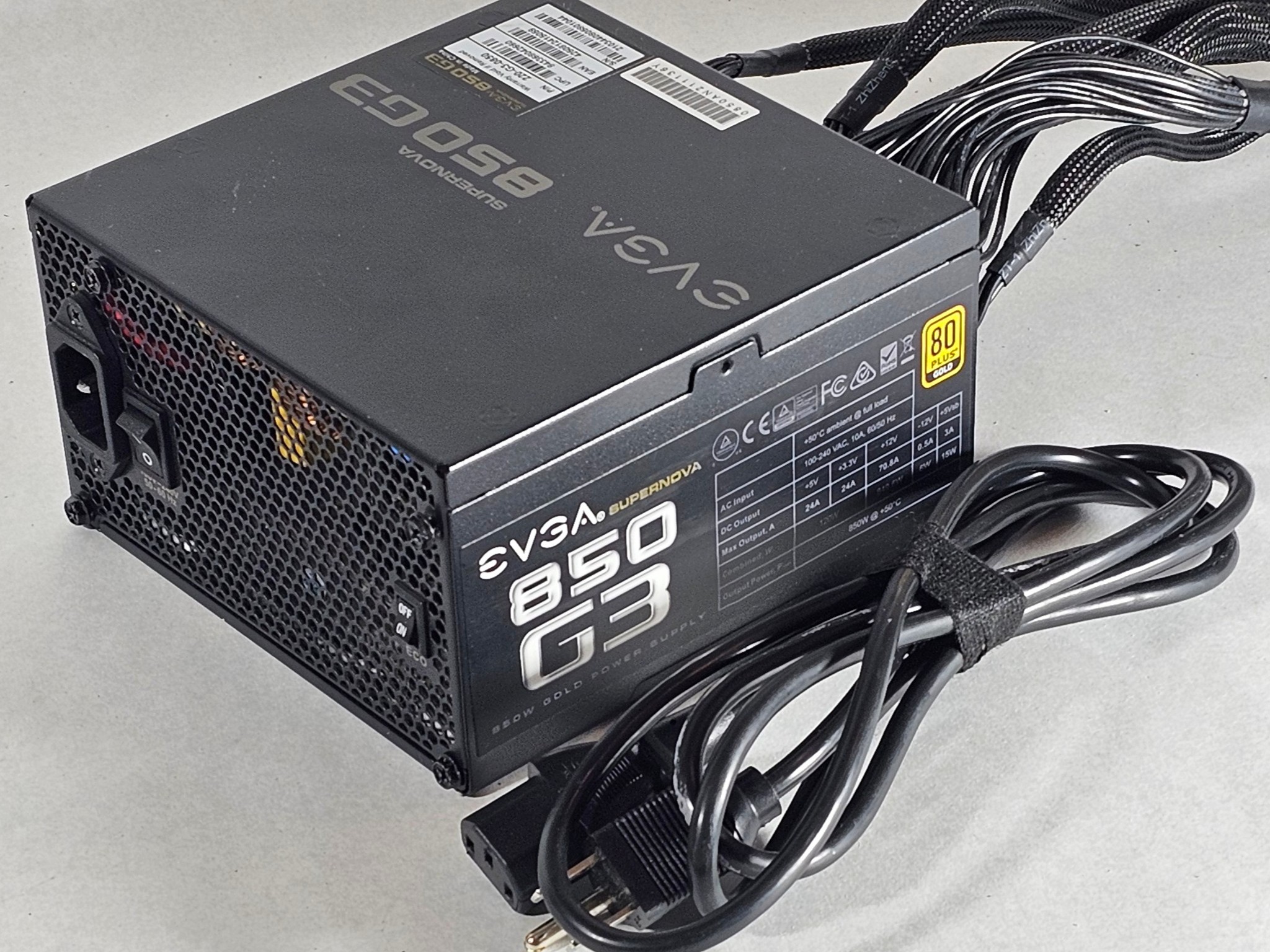 EVGA SuperNOVA 850 G3 850W 80+ Gold Power Supply