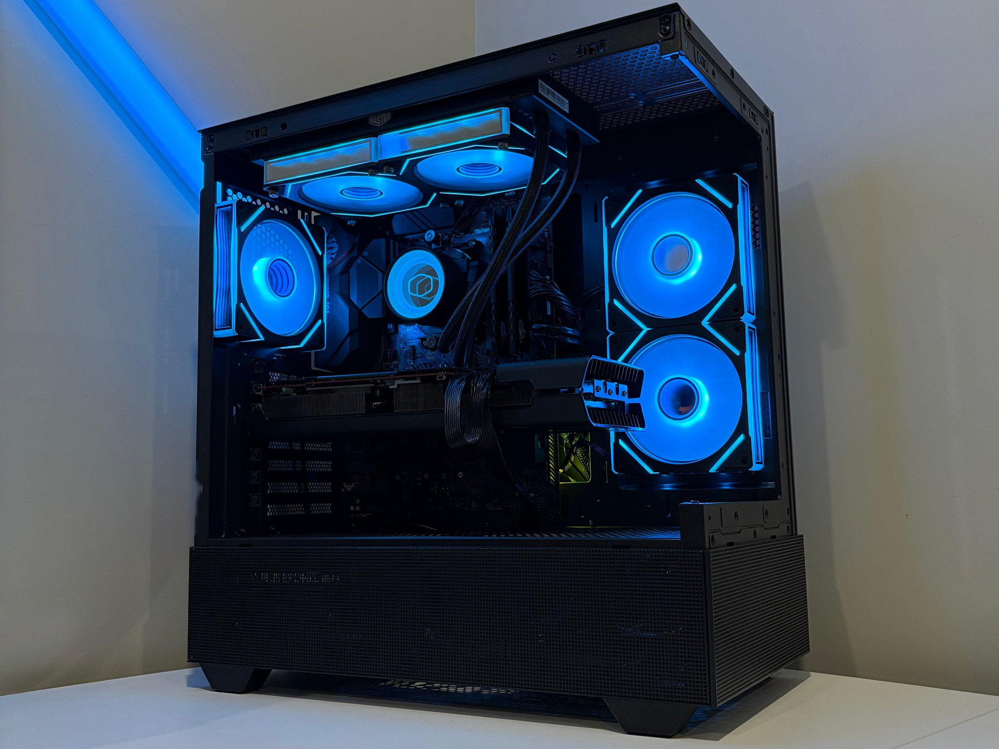 RX 6900 XT 16GB | Ryzen 9 | 1TB SSD | 32GB RAM | Gaming PC