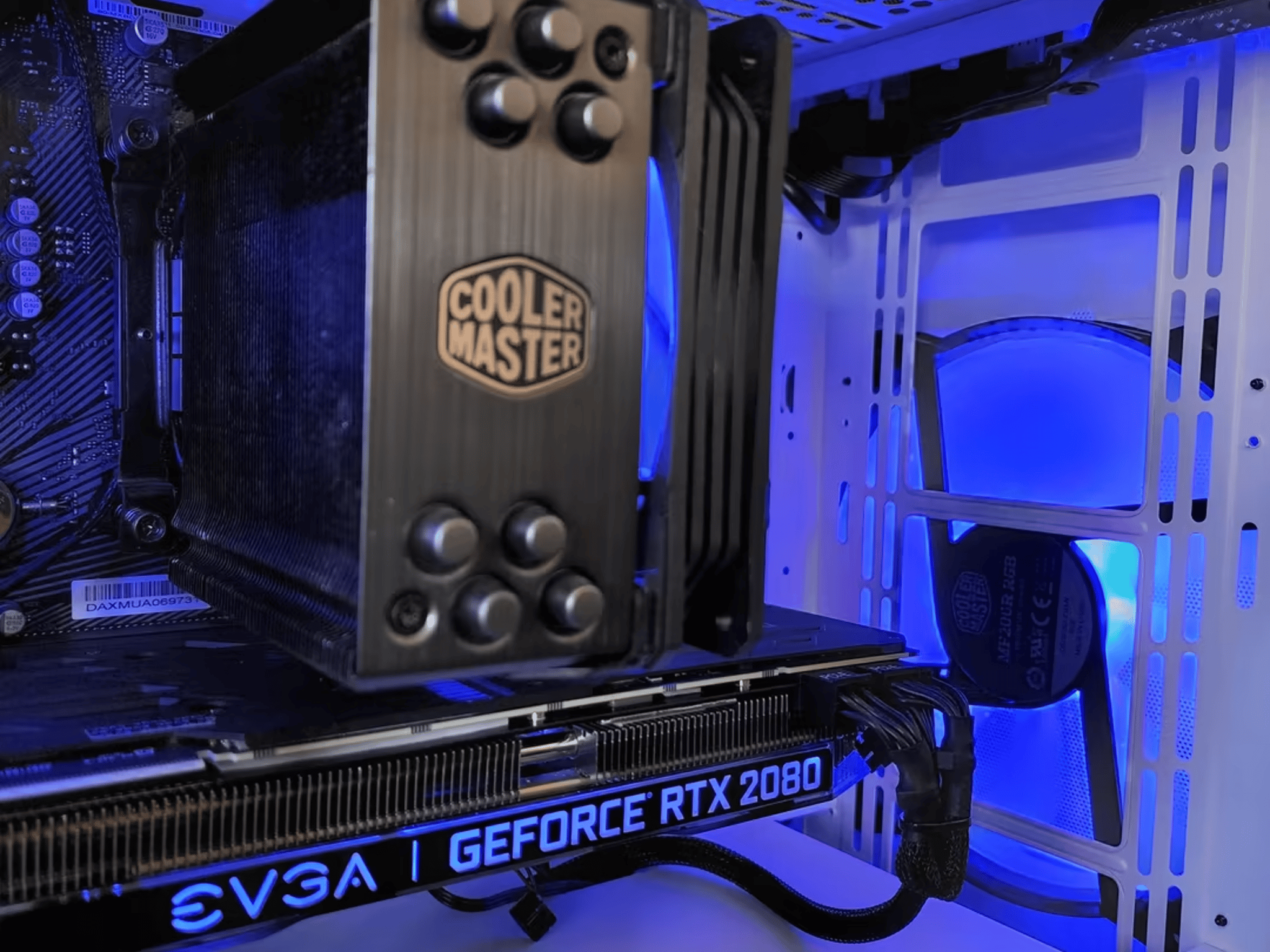 EVGA GeForce RTX 2080 // AMD Ryzen 5 3600 // Levin 16GB 3600MHz