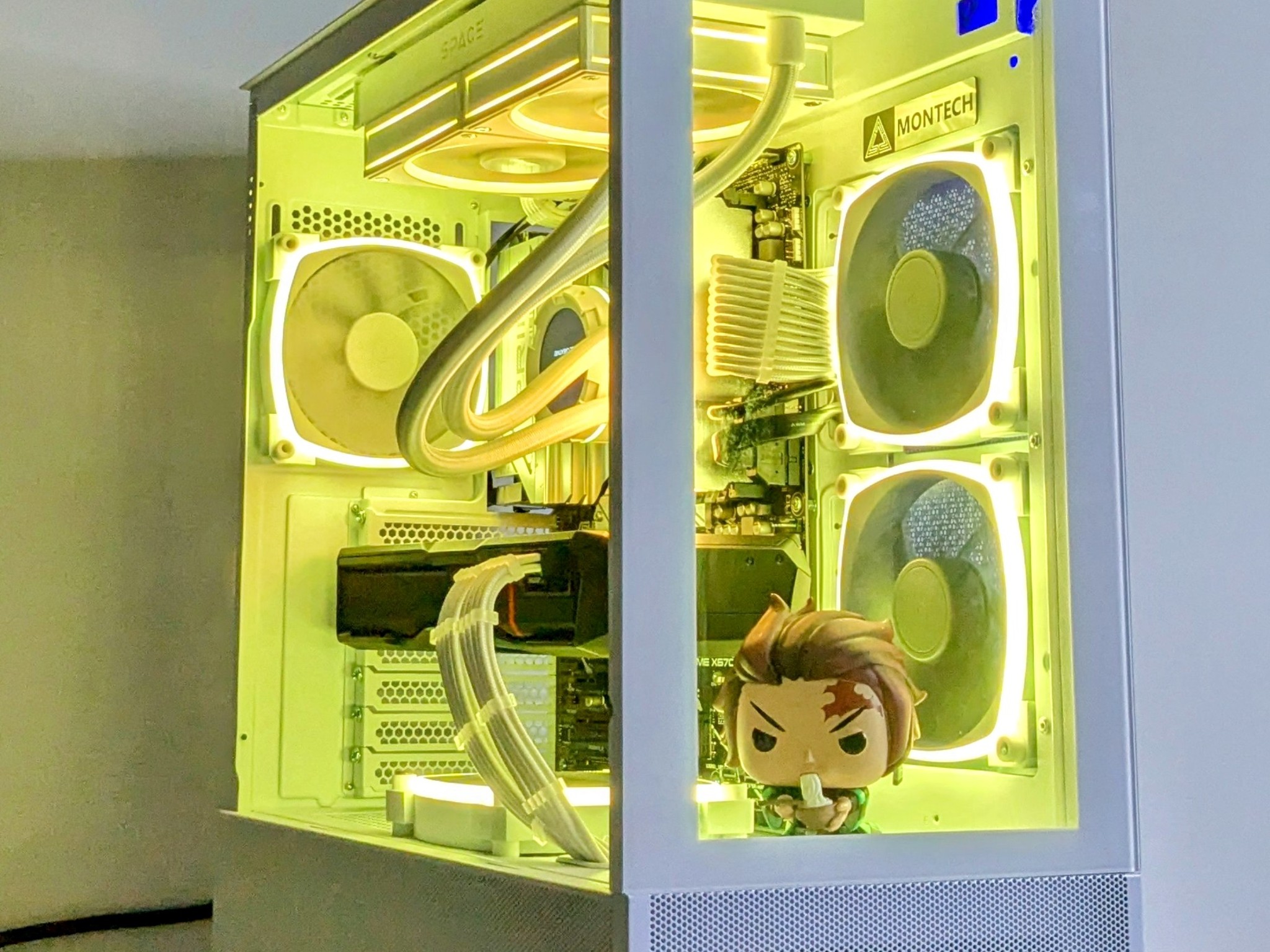 🔥Tanjiro Kamado "Infinity Castle" PC⚪️RX 7900XTX⚪️Ryzen 7 7700X⚪️2TB NVMe PCIE⚪️32GB DDR5⚪️1000W PSU