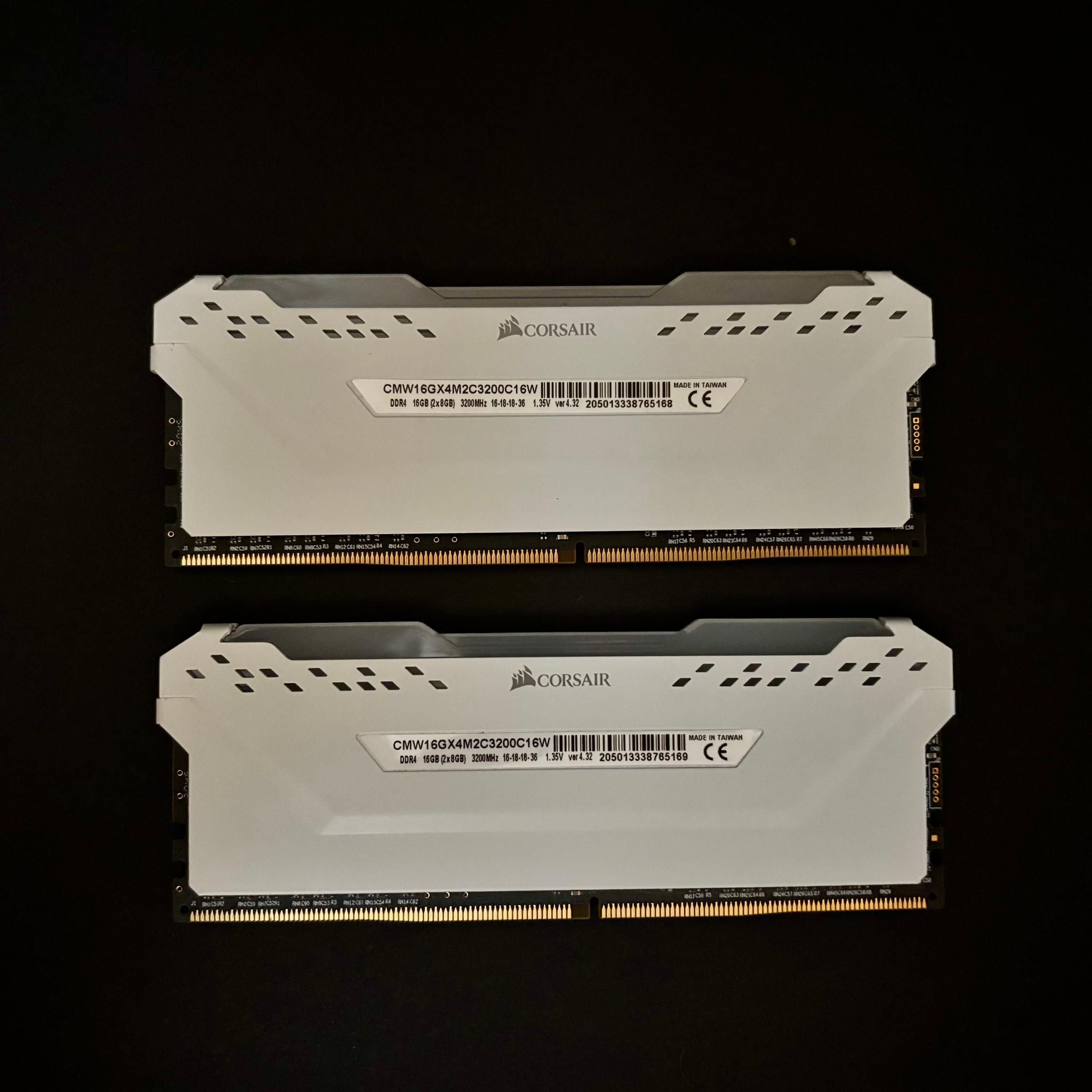 Corsair Vengeance RGB Pro 16GB (2x8GB) DDR4 3200MHz RAM