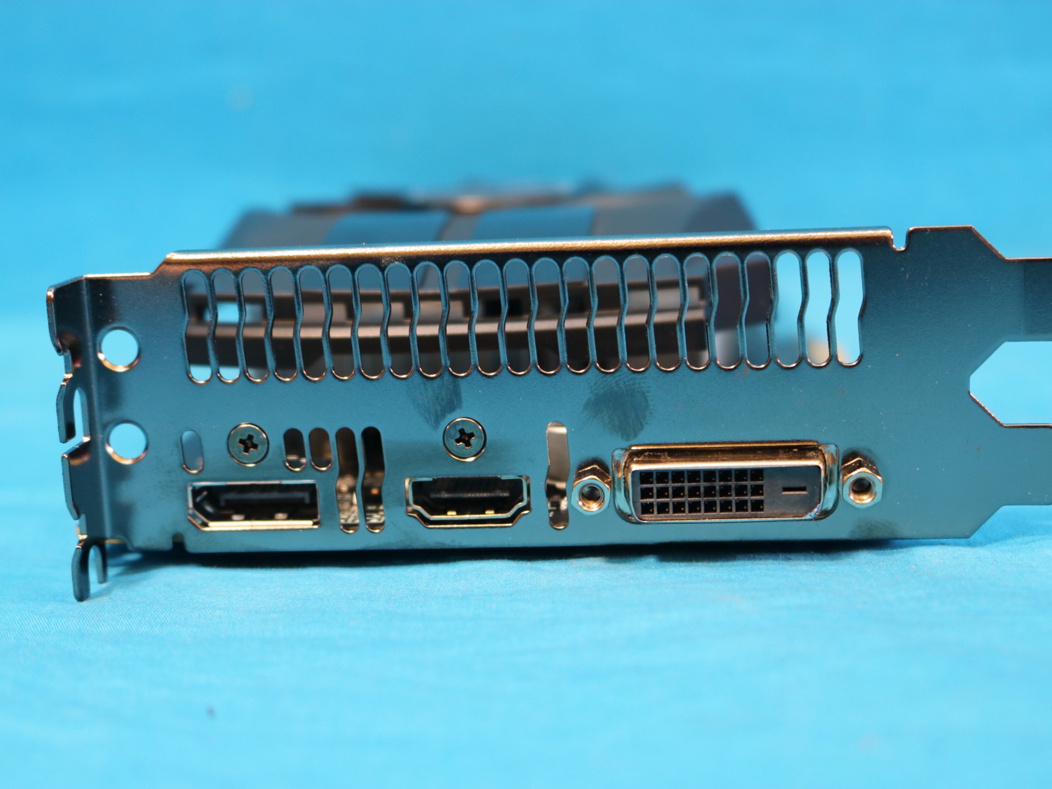 ASUS GeForce GTX 1050 Ti Phoenix 4GB GDDR5 PCIe 3.0 x16 Desktop GPU - 4211706701