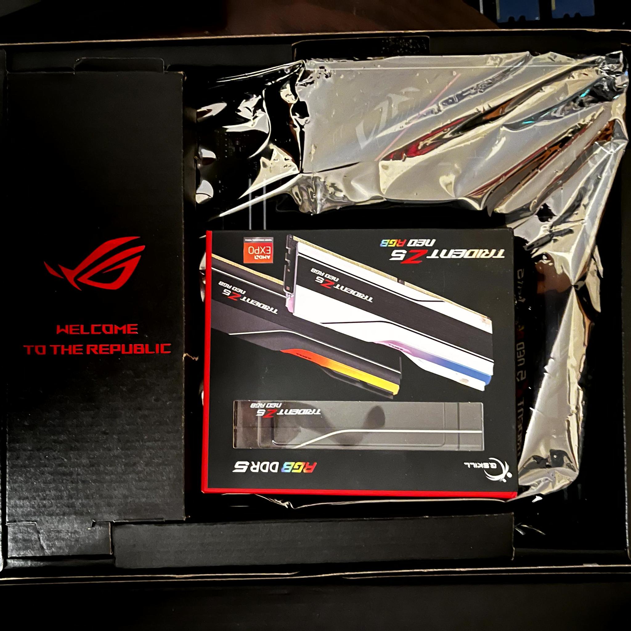 🔥Ryzen 7 9800X3D🔥 | 32G @6400 | Asus ROG Strix B650E-E motherboard