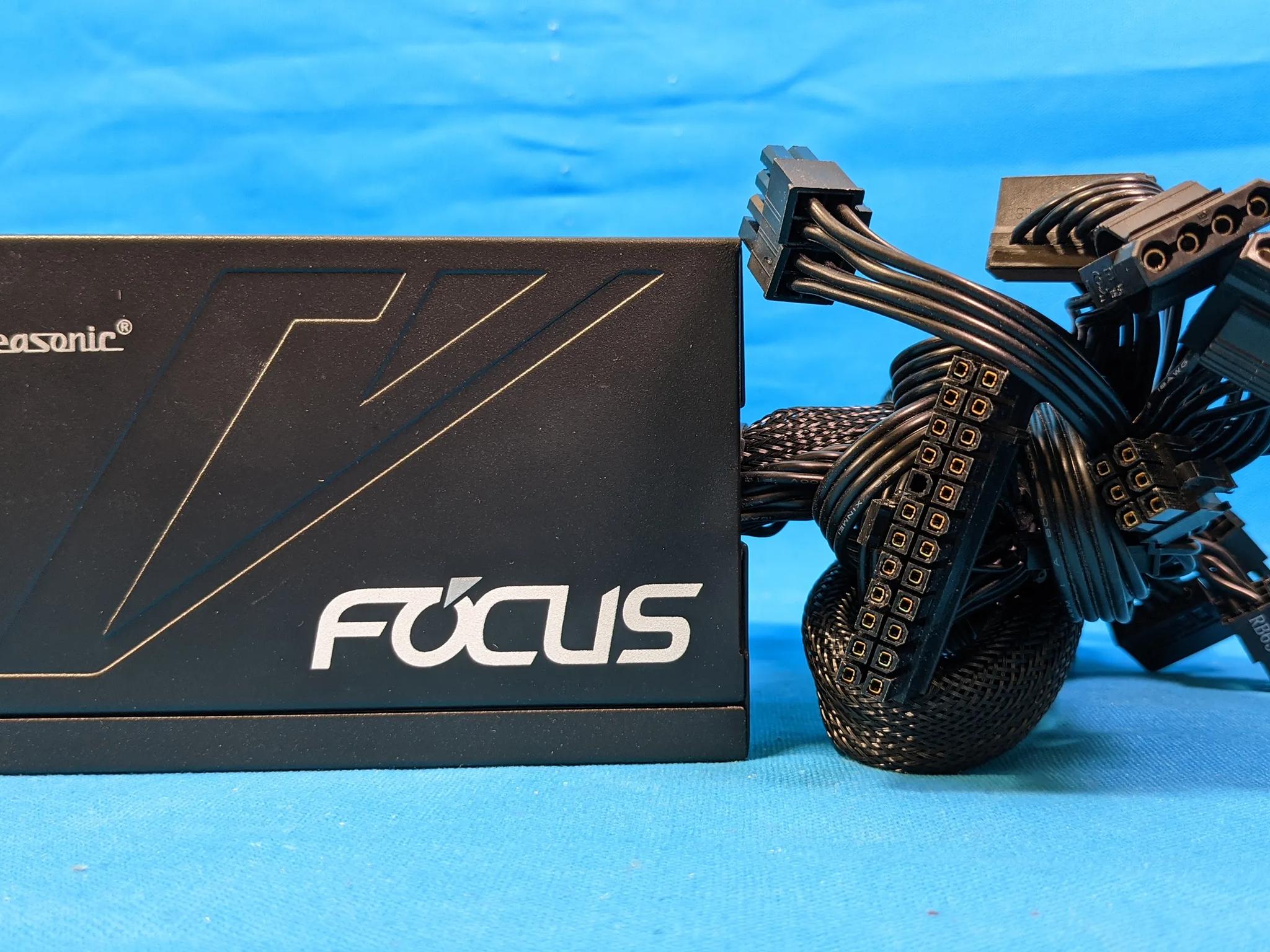 SeaSonic Focus GM-650 650W Semi-Modular 80 PLUS Gold ATX Desktop Power Supply SSR-650FM