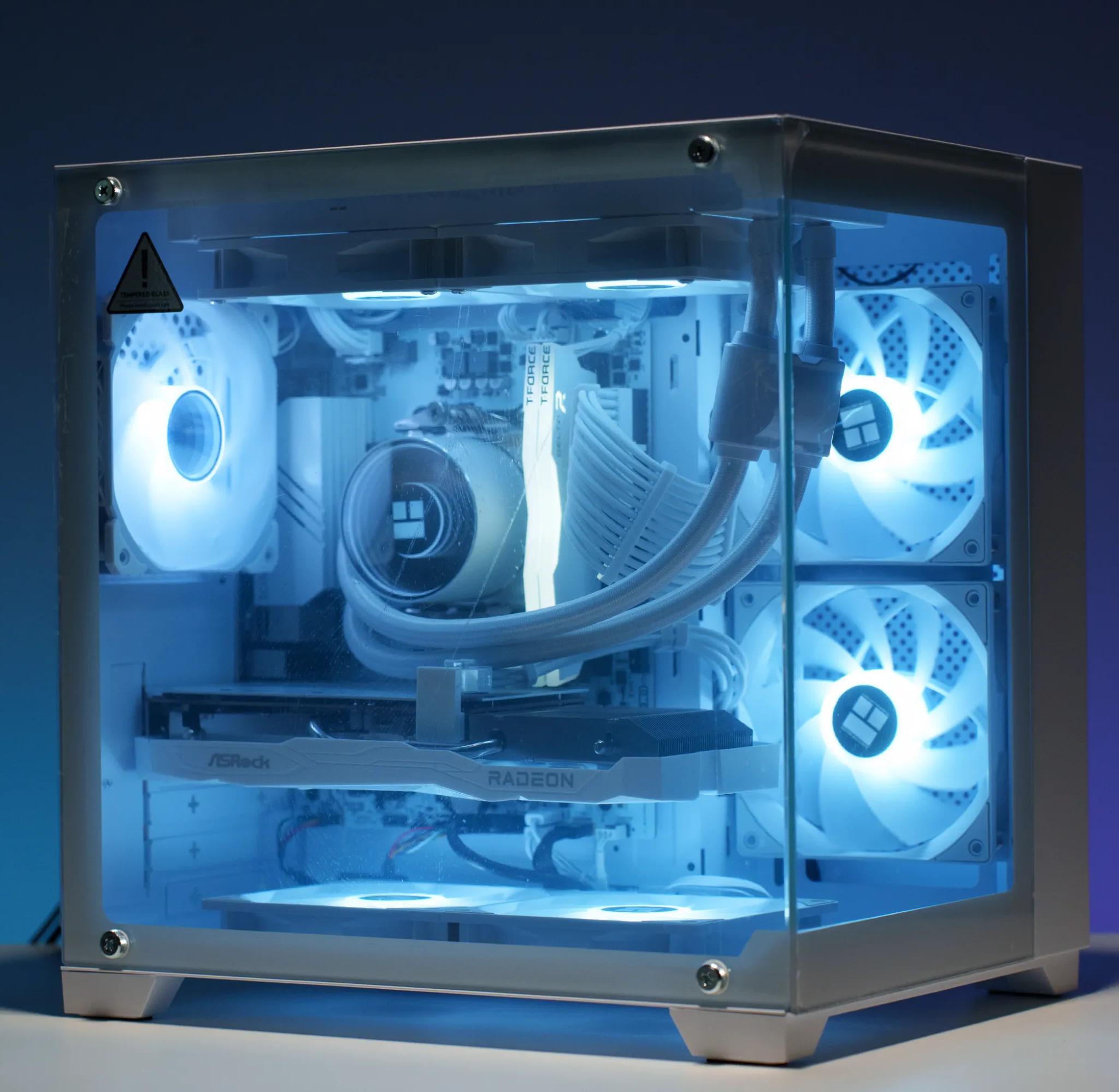 All White Gaming PC | Ryzen 5 5600x | RX 6600 | 16GB DDR4 3600MHz | 1TB m.2
