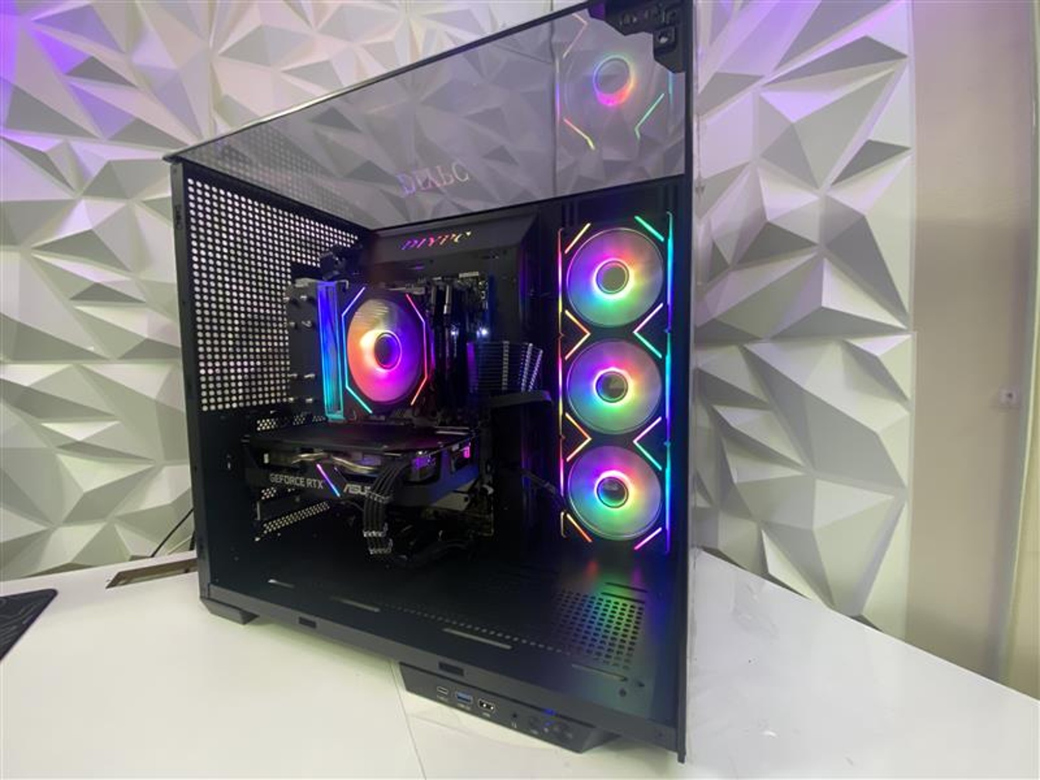 New Year New PC | intel i7 8700K| RTX 2060 Super 8GB| 16GB DDR4| 500GB SSD | Win11| Free Shipping!